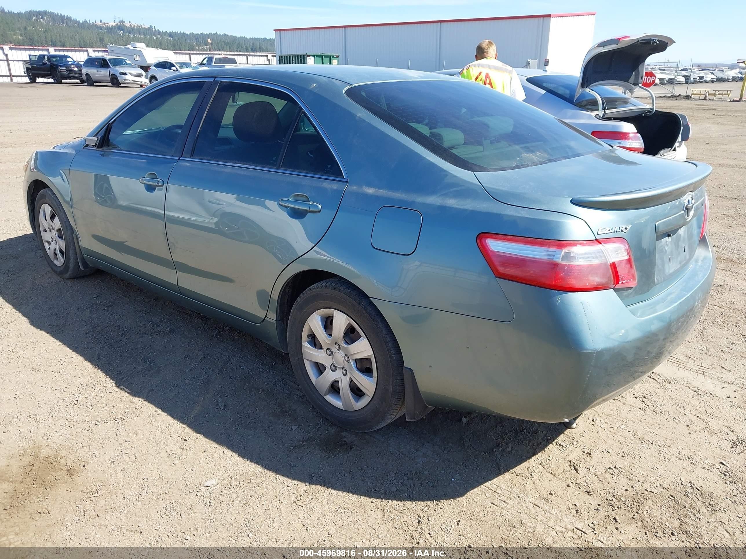 2007 Toyota Camry Le Green vin: 4T1BE46K07U613325