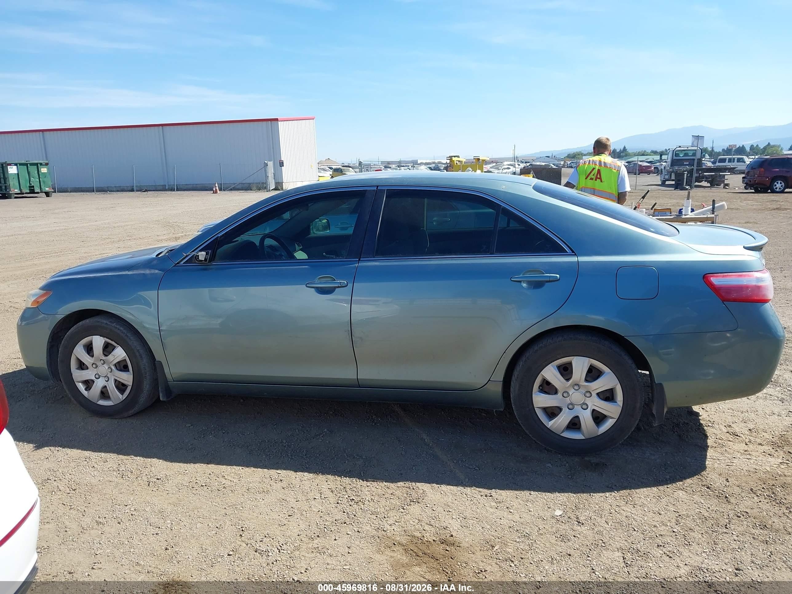 2007 Toyota Camry Le Green vin: 4T1BE46K07U613325