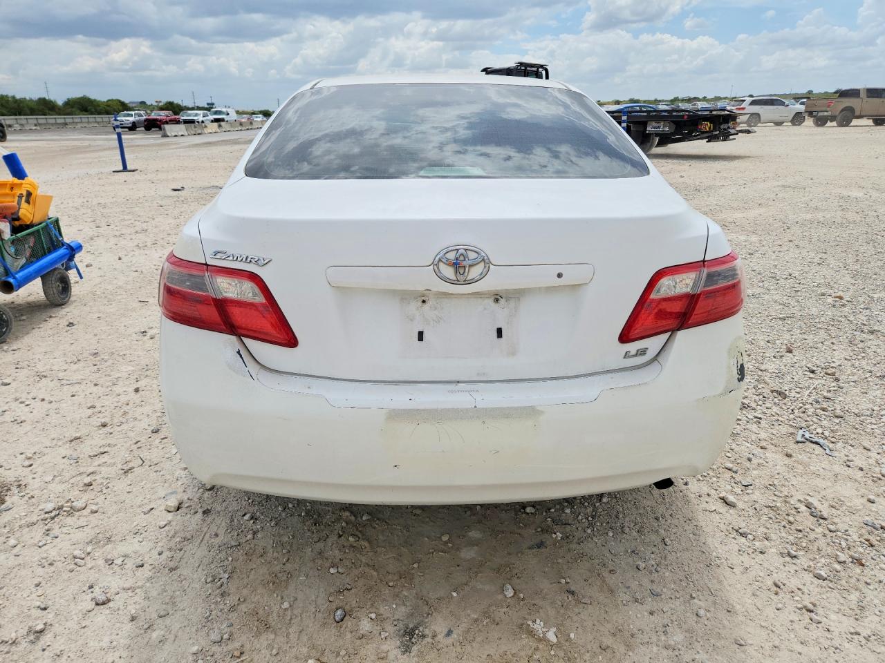 2007 Toyota Camry Le White vin: 4T1BE46K07U623224