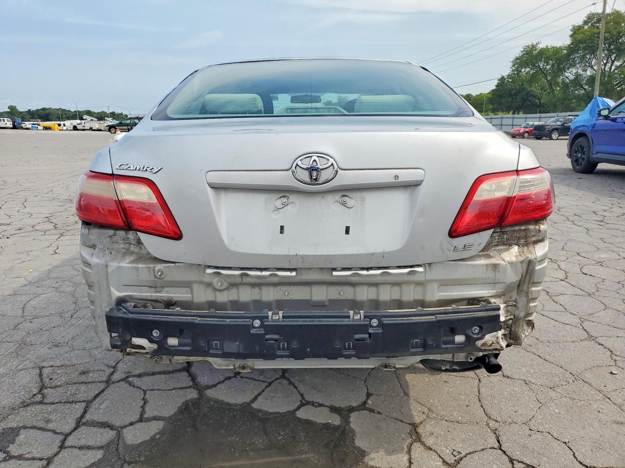 2007 Toyota Camry Le Серебряный vin: 4T1BE46K07U646504