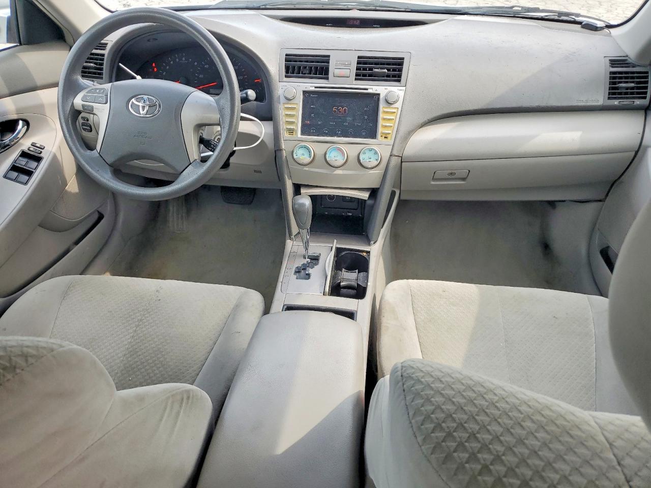 2007 Toyota Camry Le Серебряный vin: 4T1BE46K07U646504