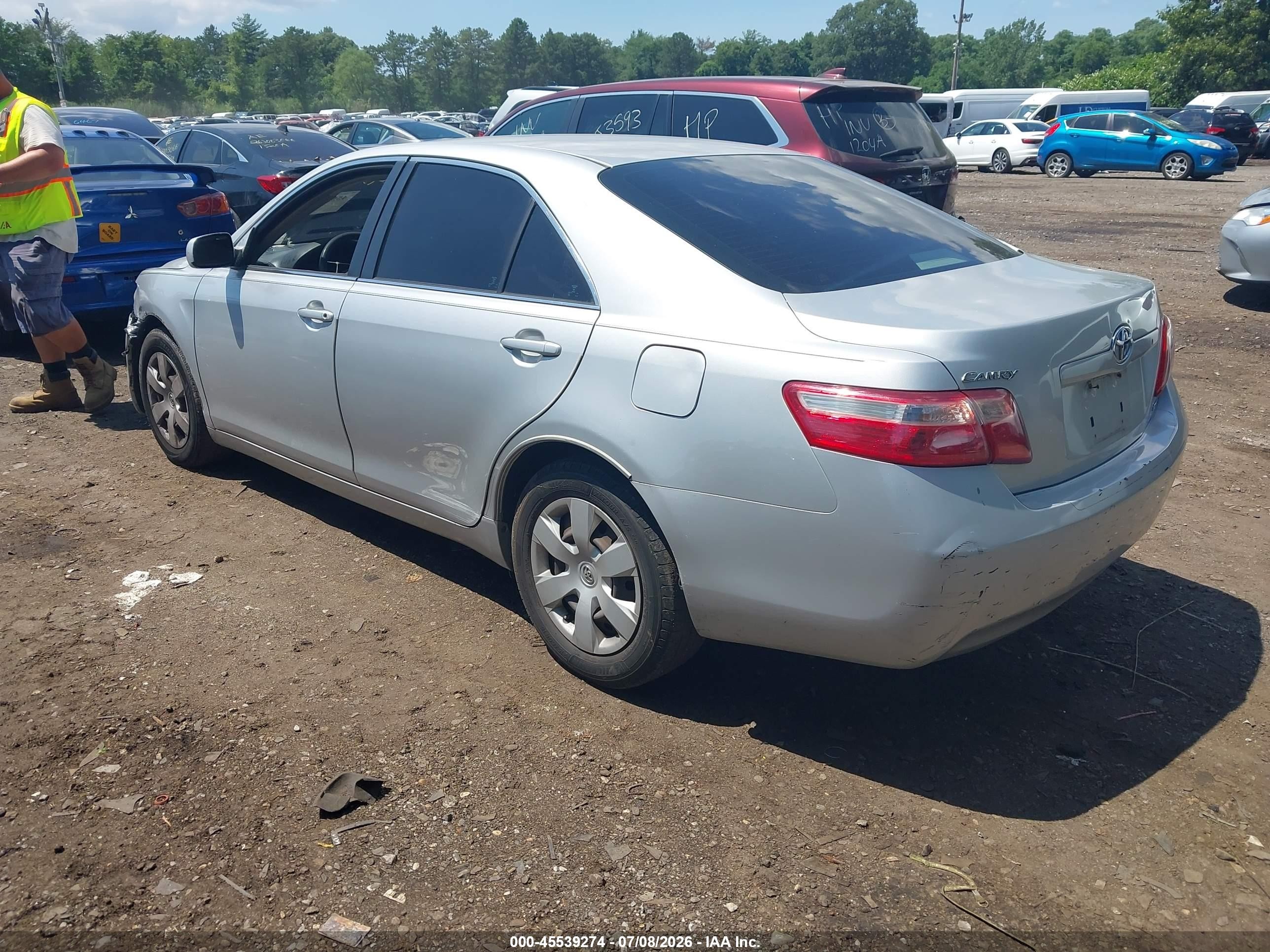 2007 Toyota Camry Ce Silver vin: 4T1BE46K07U654618