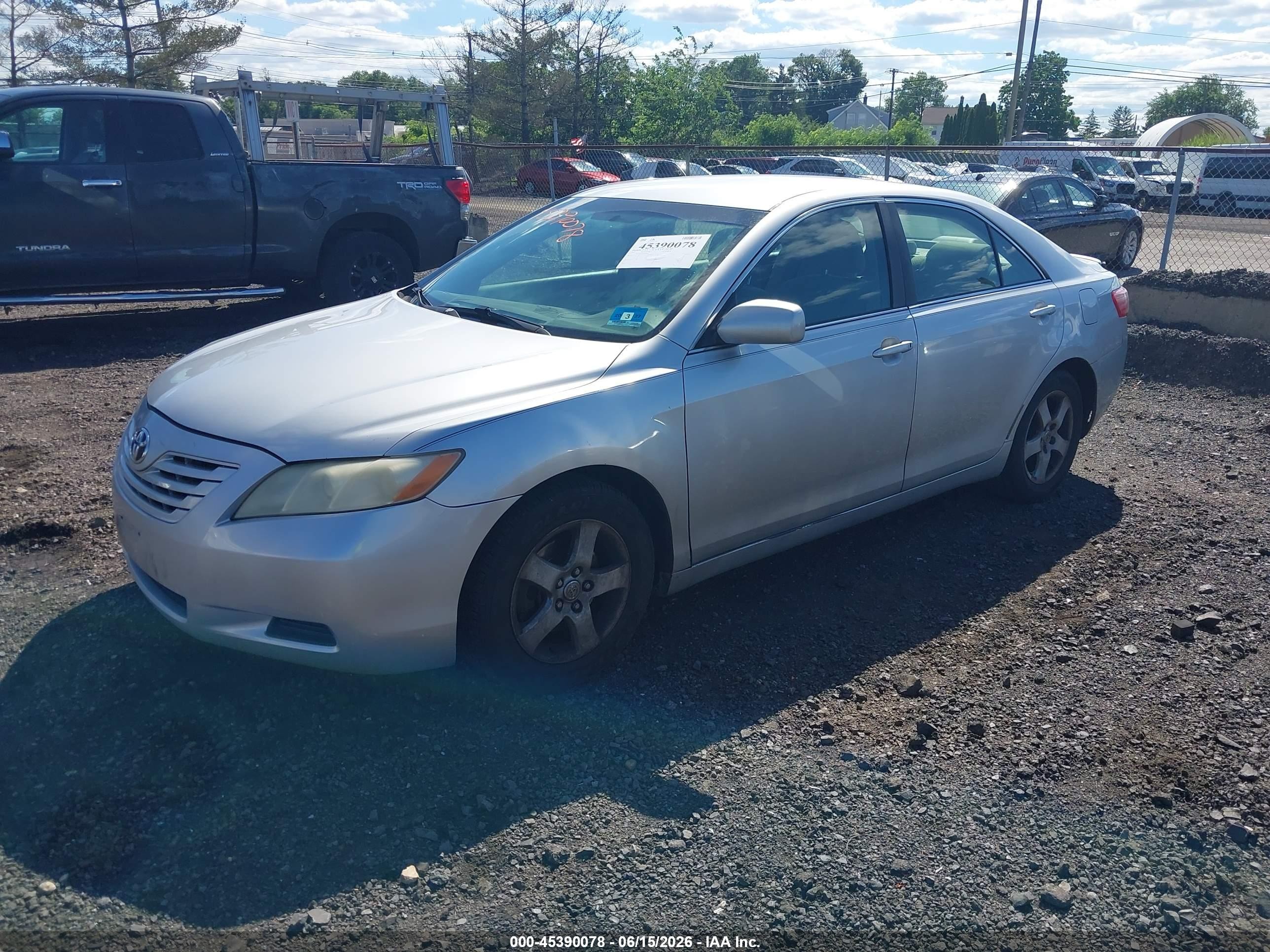 2007 Toyota Camry Le Серебряный vin: 4T1BE46K07U659902