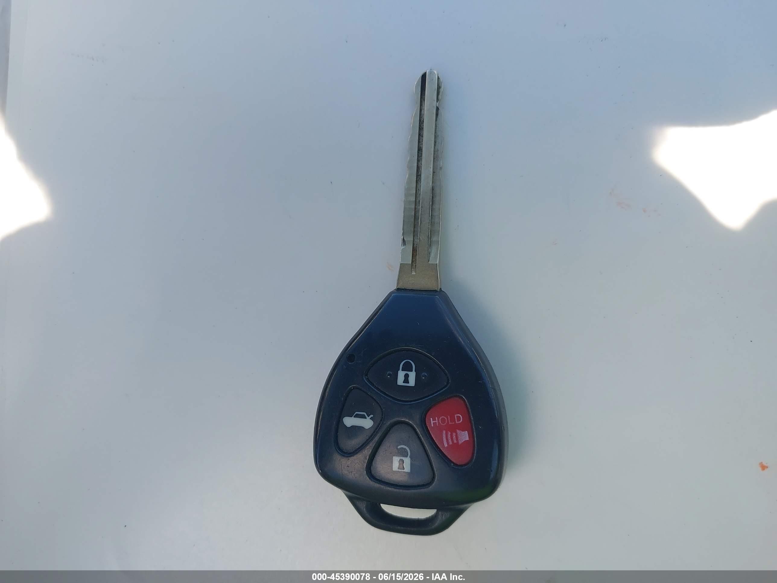 2007 Toyota Camry Le Серебряный vin: 4T1BE46K07U659902