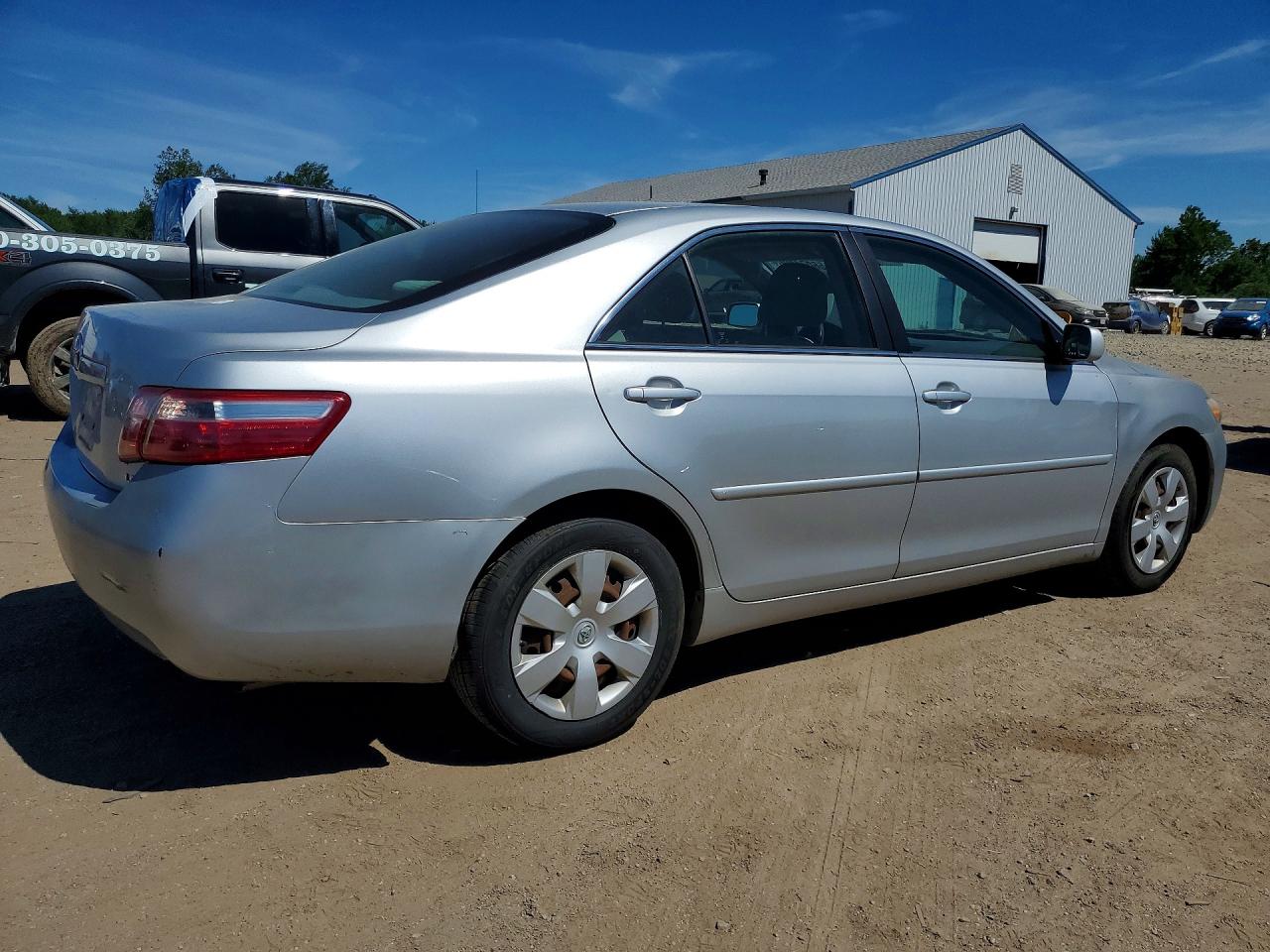 2007 Toyota Camry Le Серебряный vin: 4T1BE46K07U663660