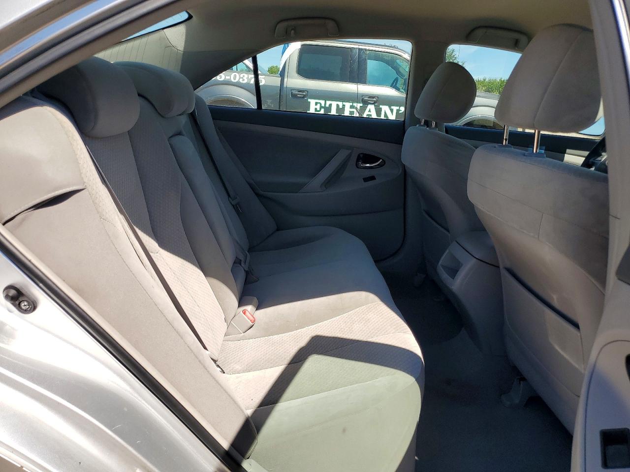 2007 Toyota Camry Le Серебряный vin: 4T1BE46K07U663660