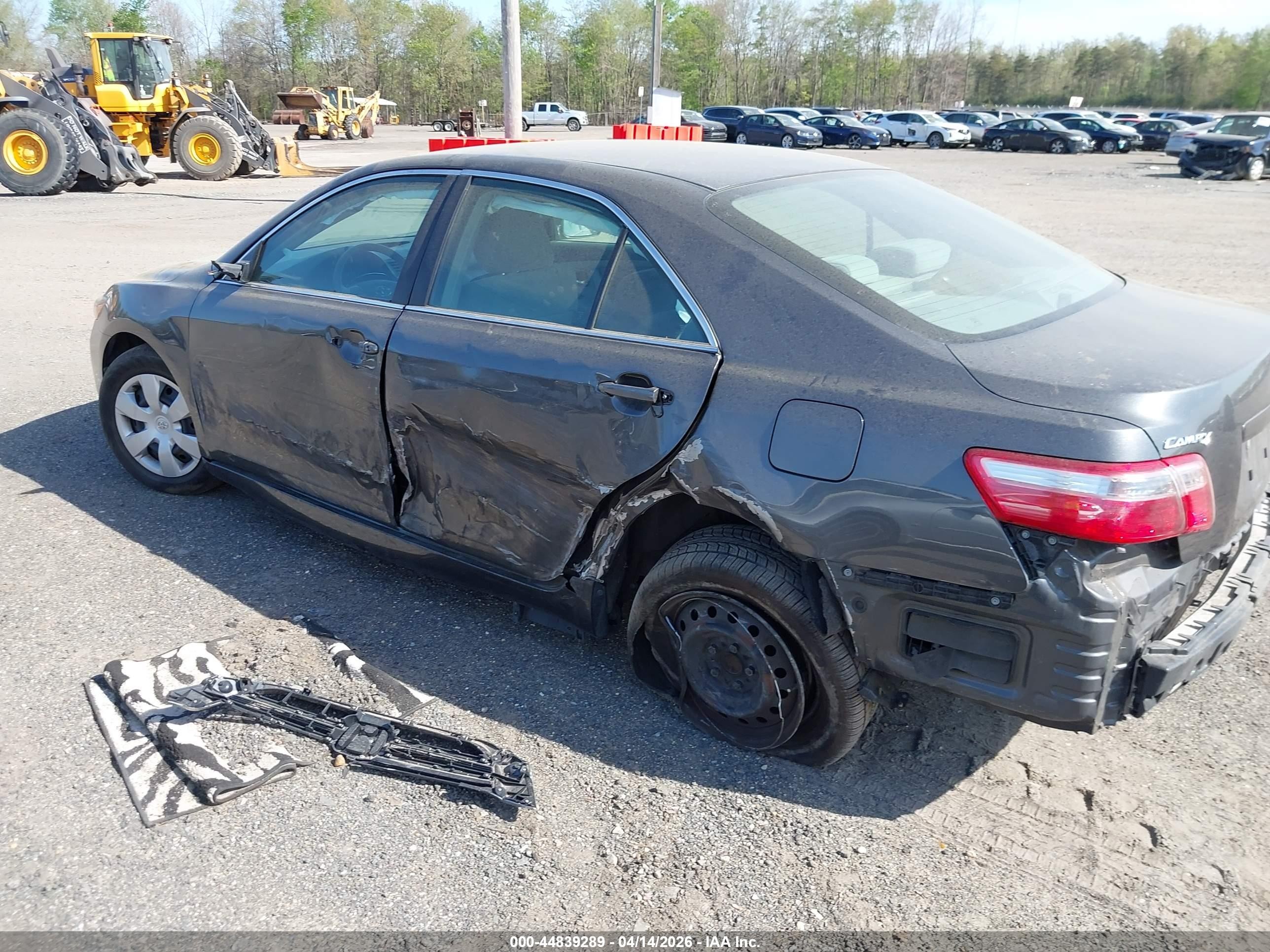 2007 Toyota Camry Ce/le/xle/se Gray vin: 4T1BE46K07U676117