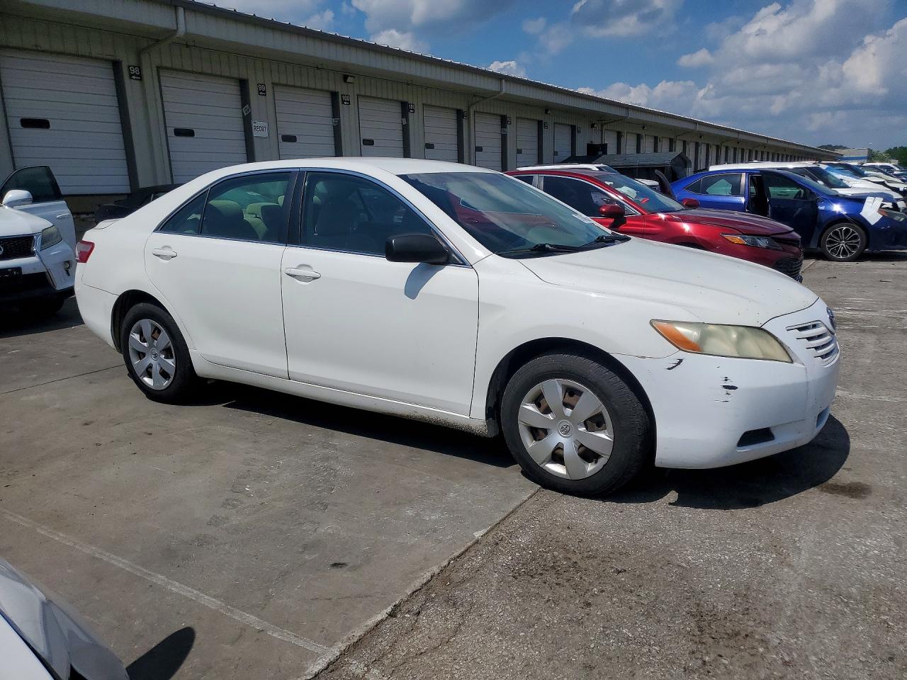 2007 Toyota Camry Le White vin: 4T1BE46K07U689157