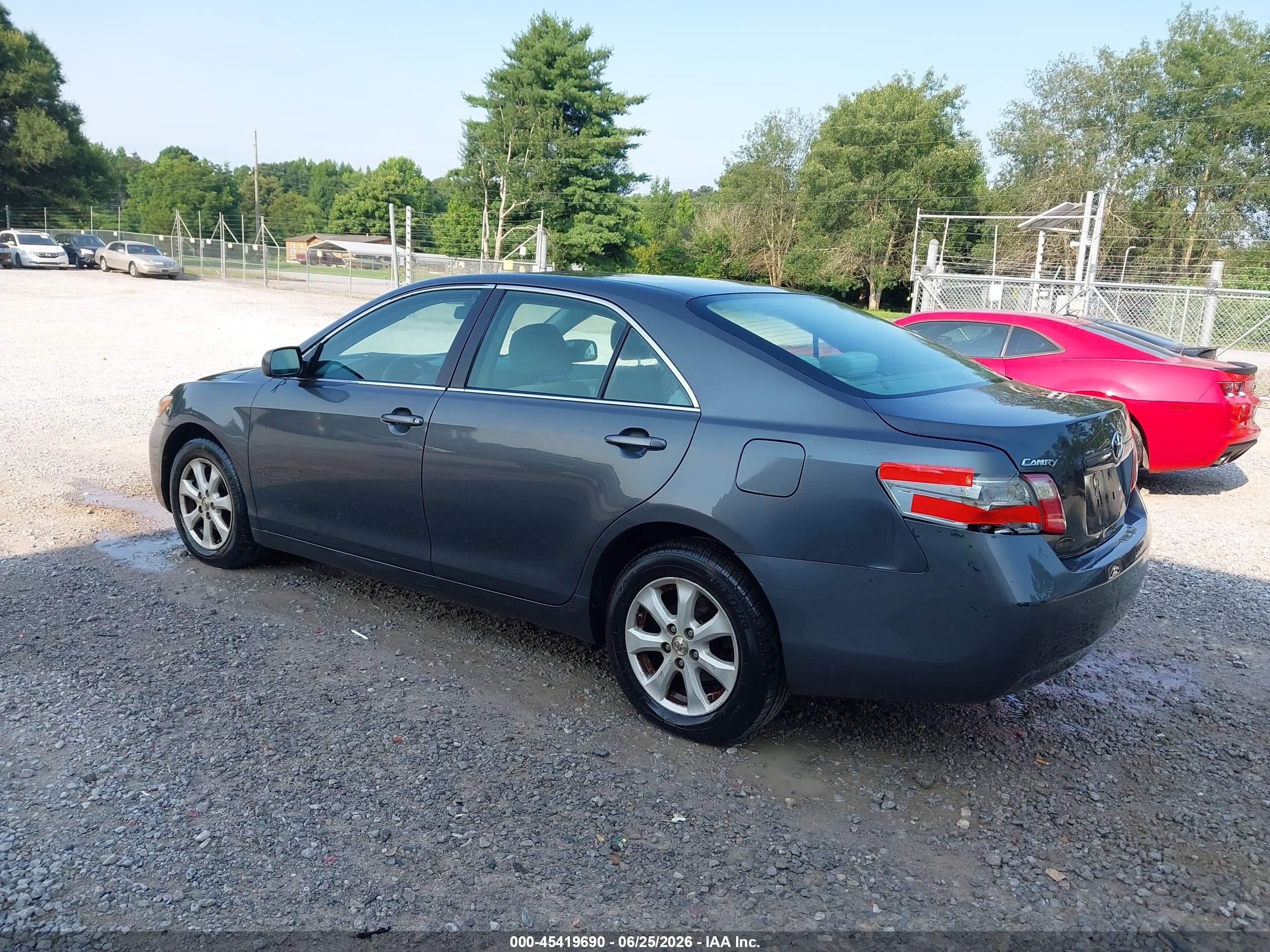 2007 Toyota Camry Le Серый vin: 4T1BE46K07U699395