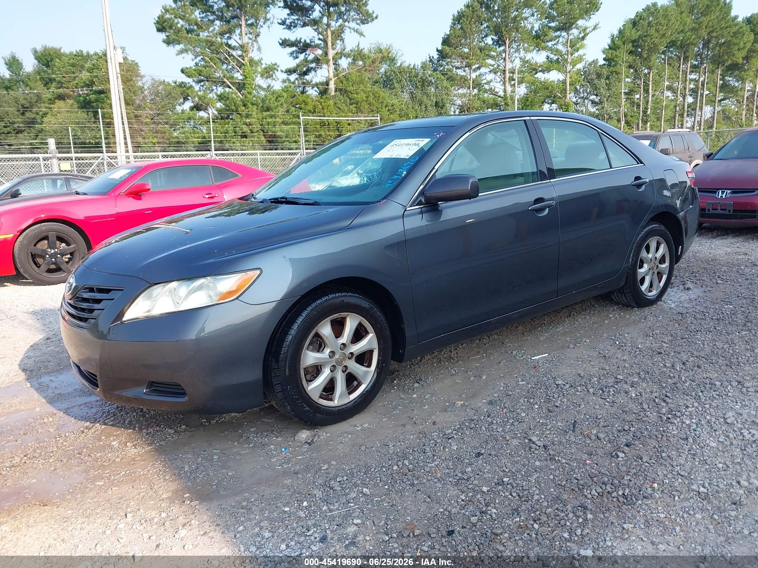 2007 Toyota Camry Le Серый vin: 4T1BE46K07U699395