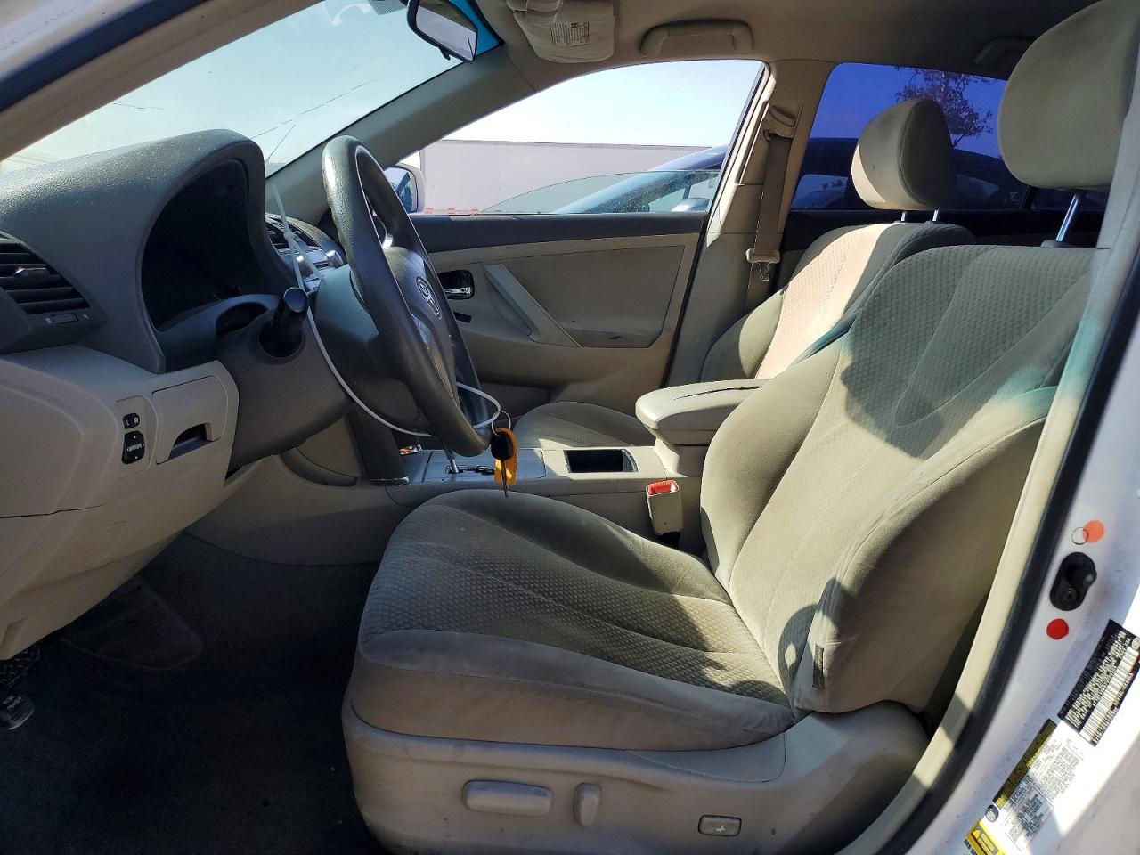 2007 Toyota Camry Le White vin: 4T1BE46K07U700304
