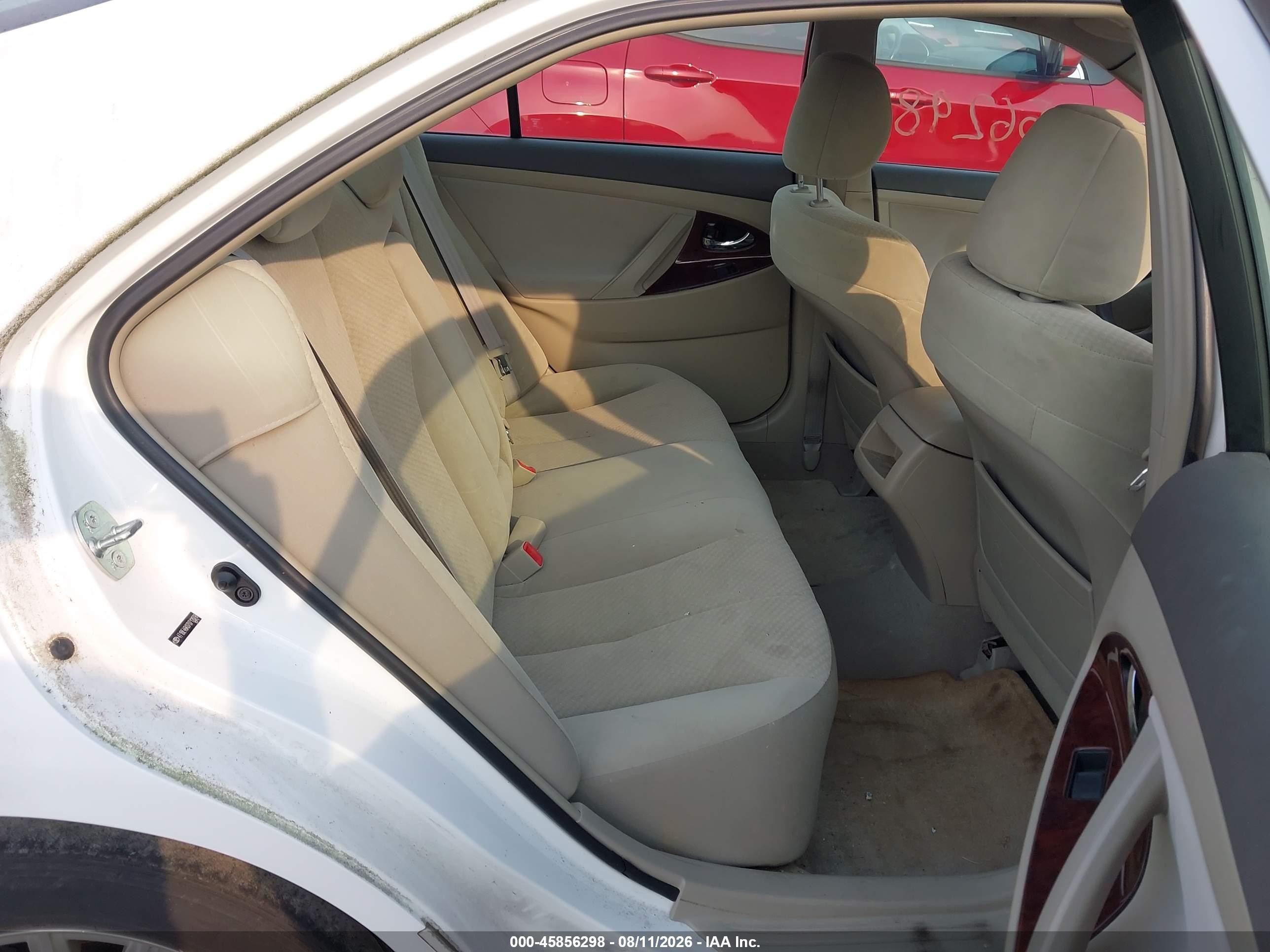 2007 Toyota Camry Le White vin: 4T1BE46K07U712078