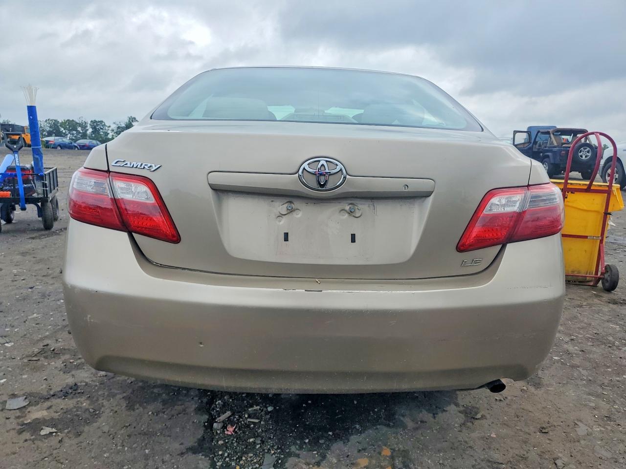 2008 Toyota Camry Base Желто-коричневый vin: 4T1BE46K08U204257