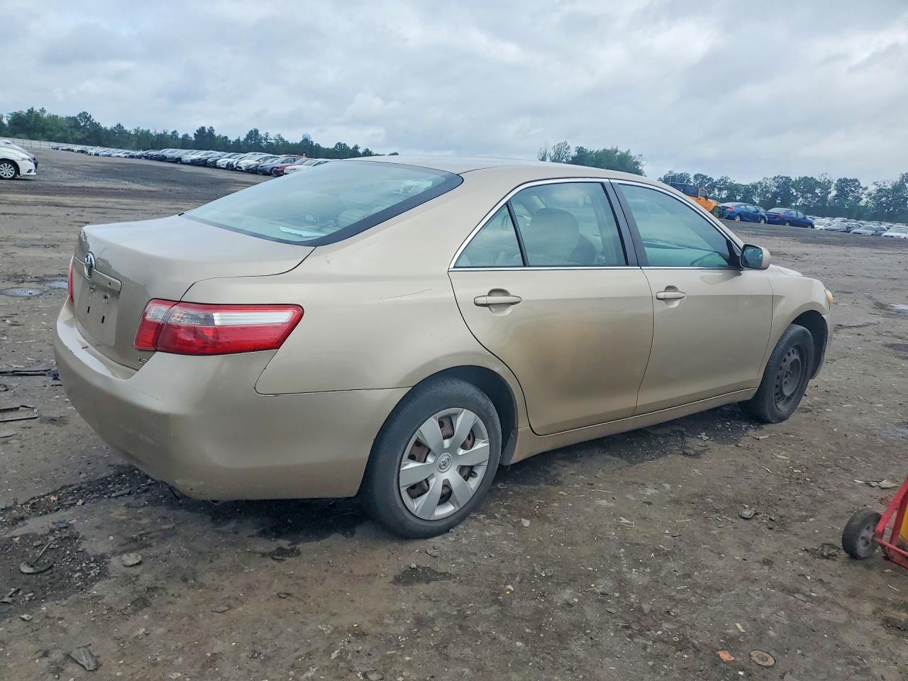 2008 Toyota Camry Base Желто-коричневый vin: 4T1BE46K08U204257