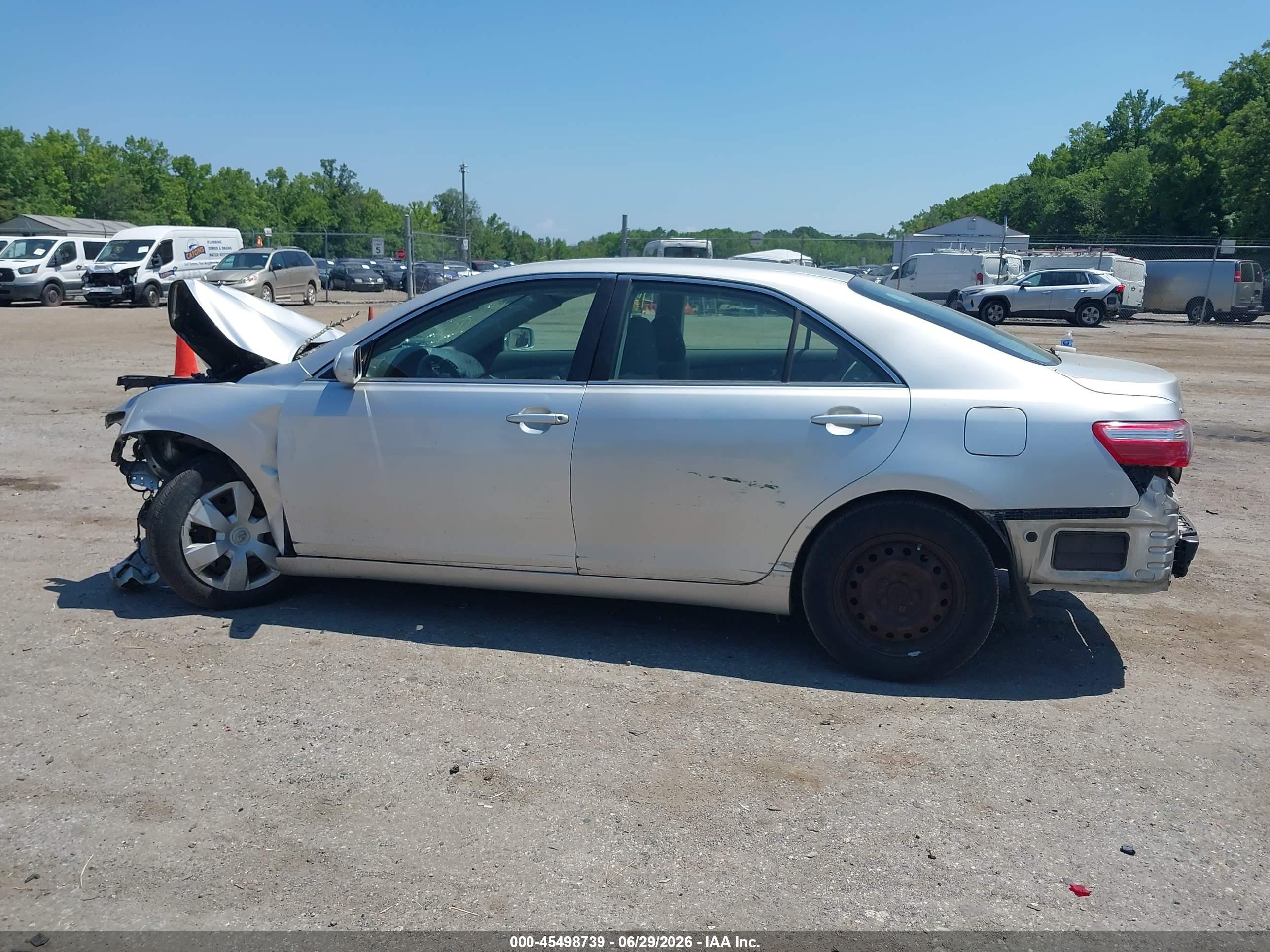 2008 Toyota Camry Le Silver vin: 4T1BE46K08U231202