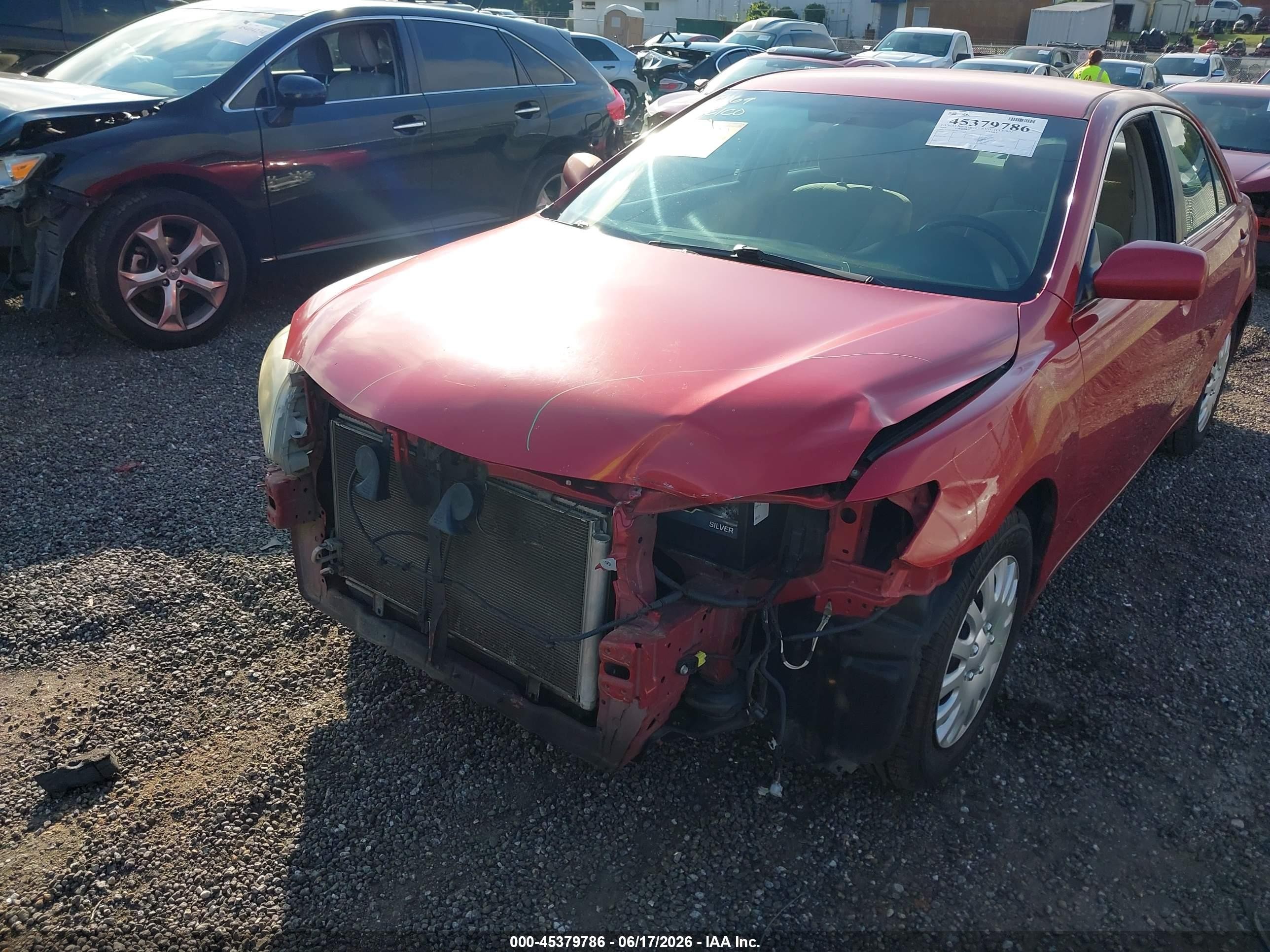 2008 Toyota Camry Le Red vin: 4T1BE46K08U242328