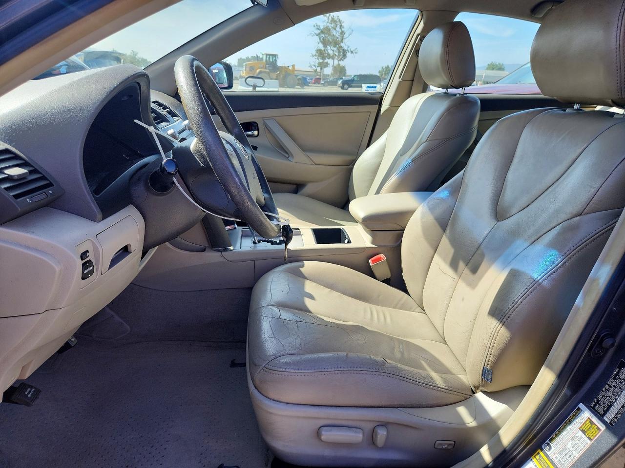 2008 Toyota Camry Le Gray vin: 4T1BE46K08U752002