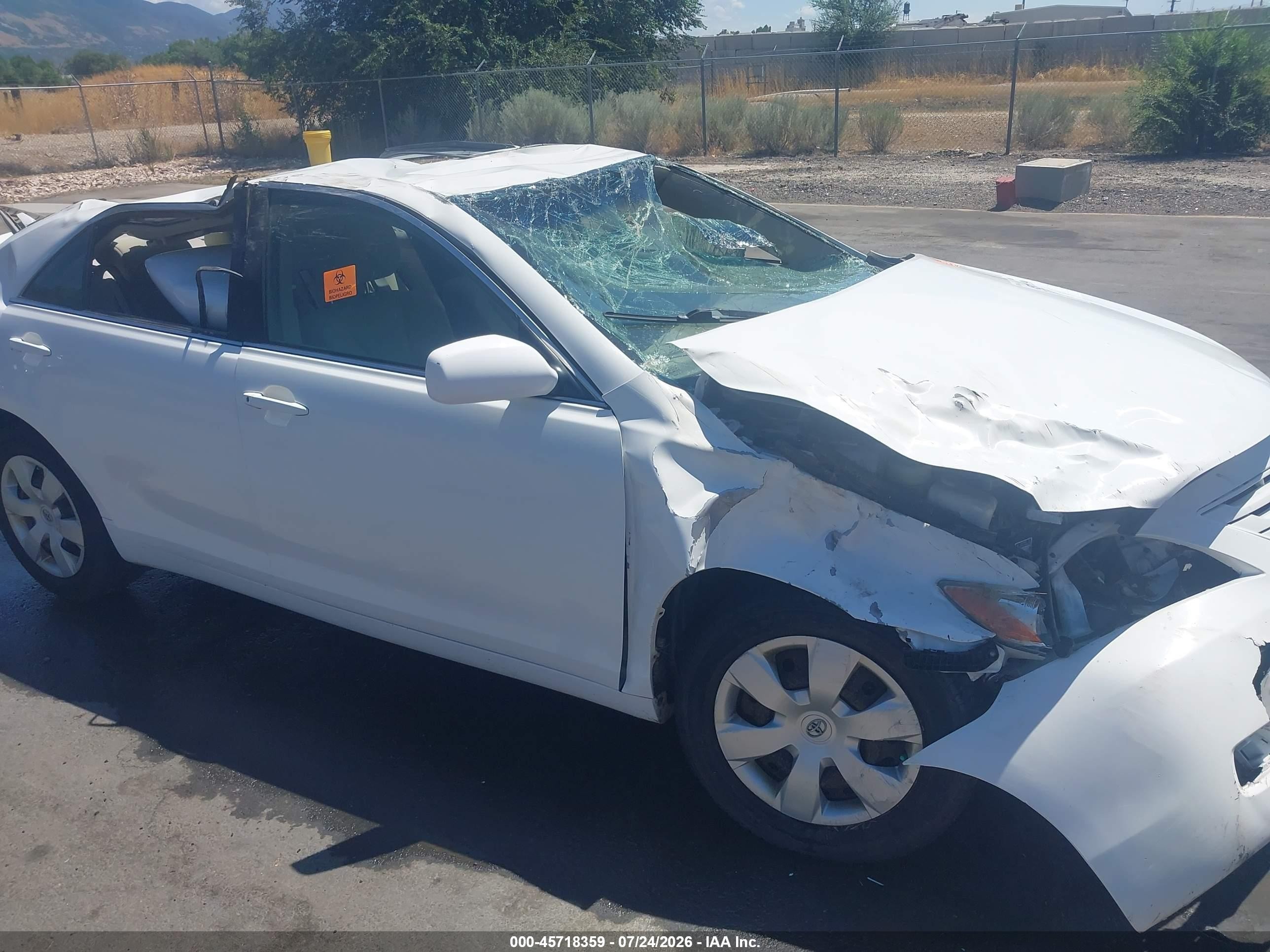 2008 Toyota Camry   White vin: 4T1BE46K08U773304