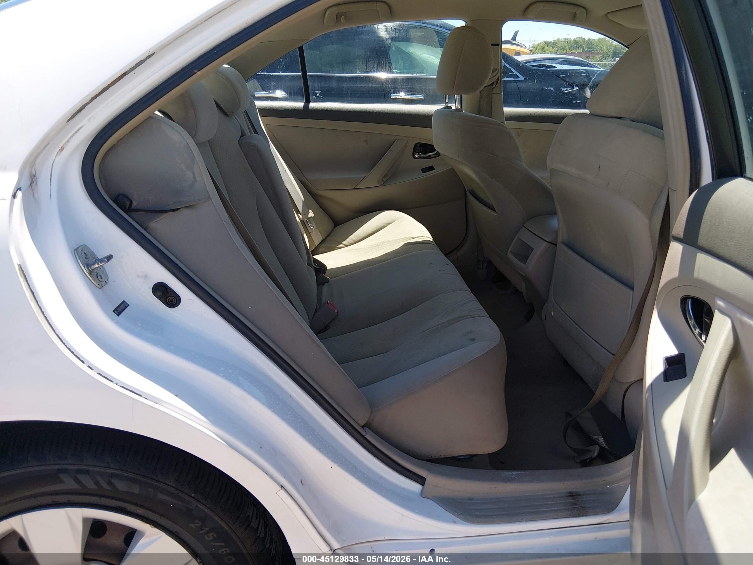 2008 Toyota Camry Le White vin: 4T1BE46K08U782603