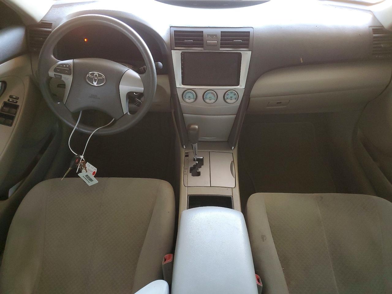 2008 Toyota Camry Le White vin: 4T1BE46K08U785646