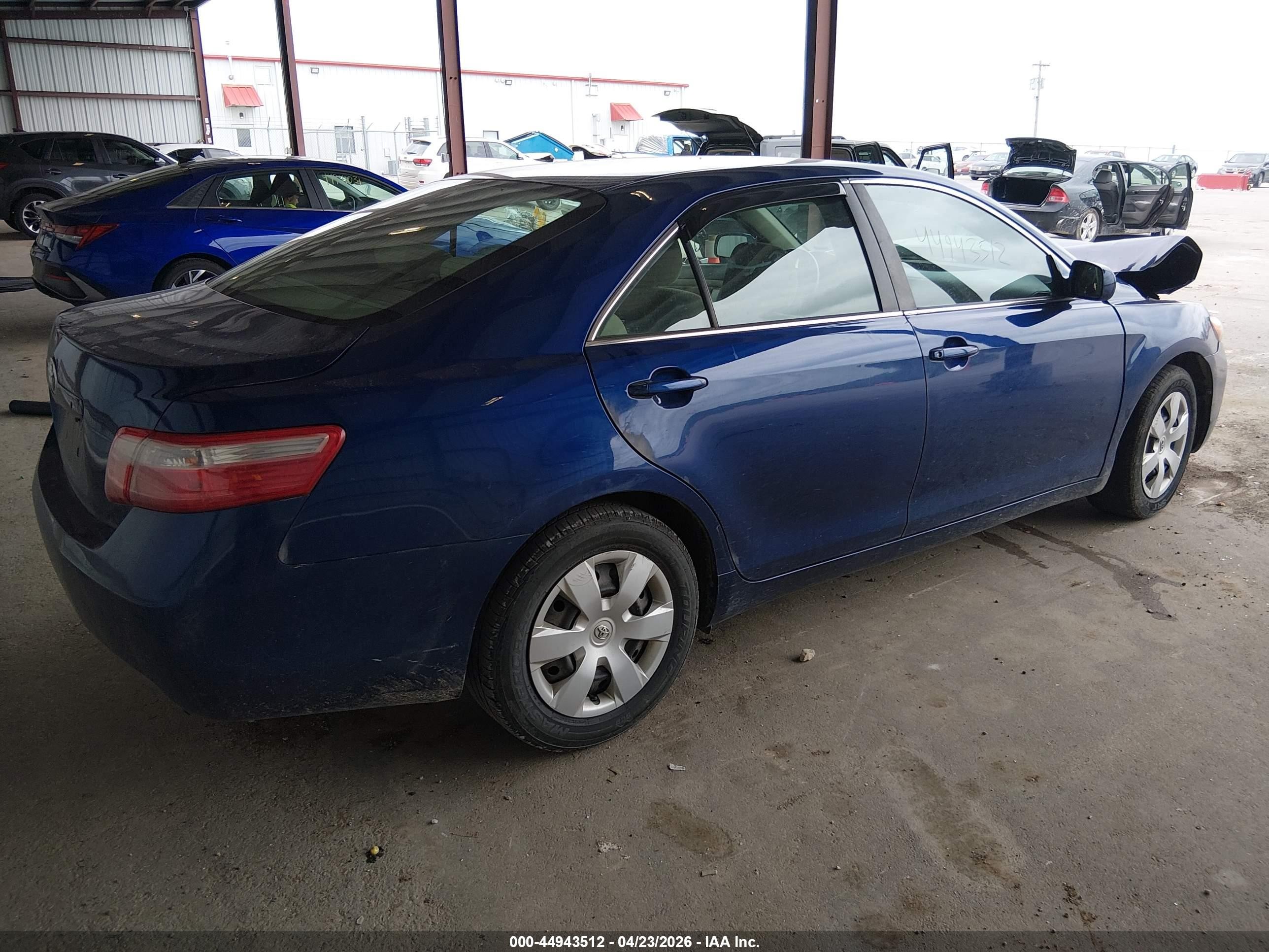 2009 Toyota Camry   Синий vin: 4T1BE46K09U276996