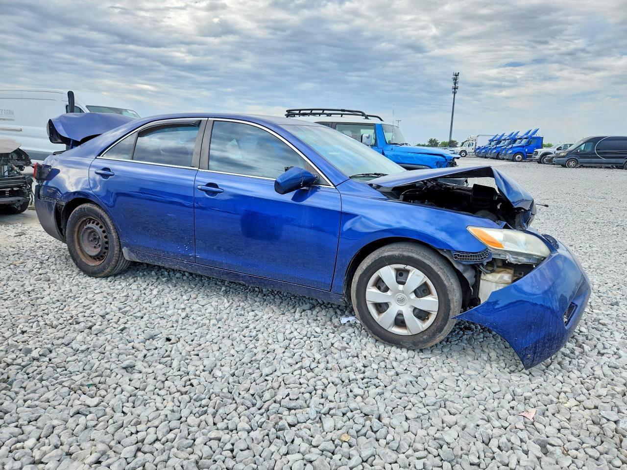 2009 Toyota Camry Le Blue vin: 4T1BE46K09U278439