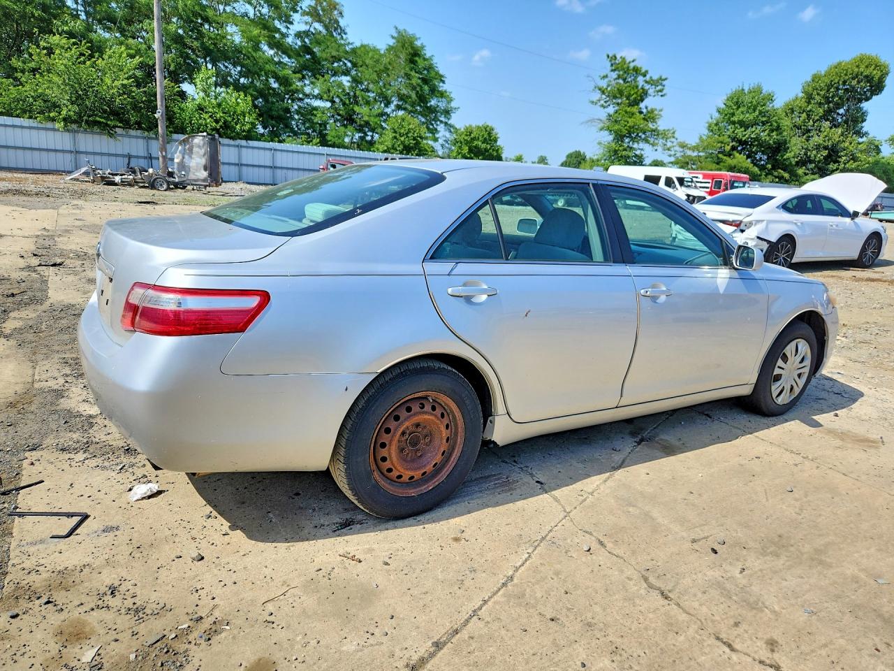 2009 Toyota Camry Silver vin: 4T1BE46K09U281373
