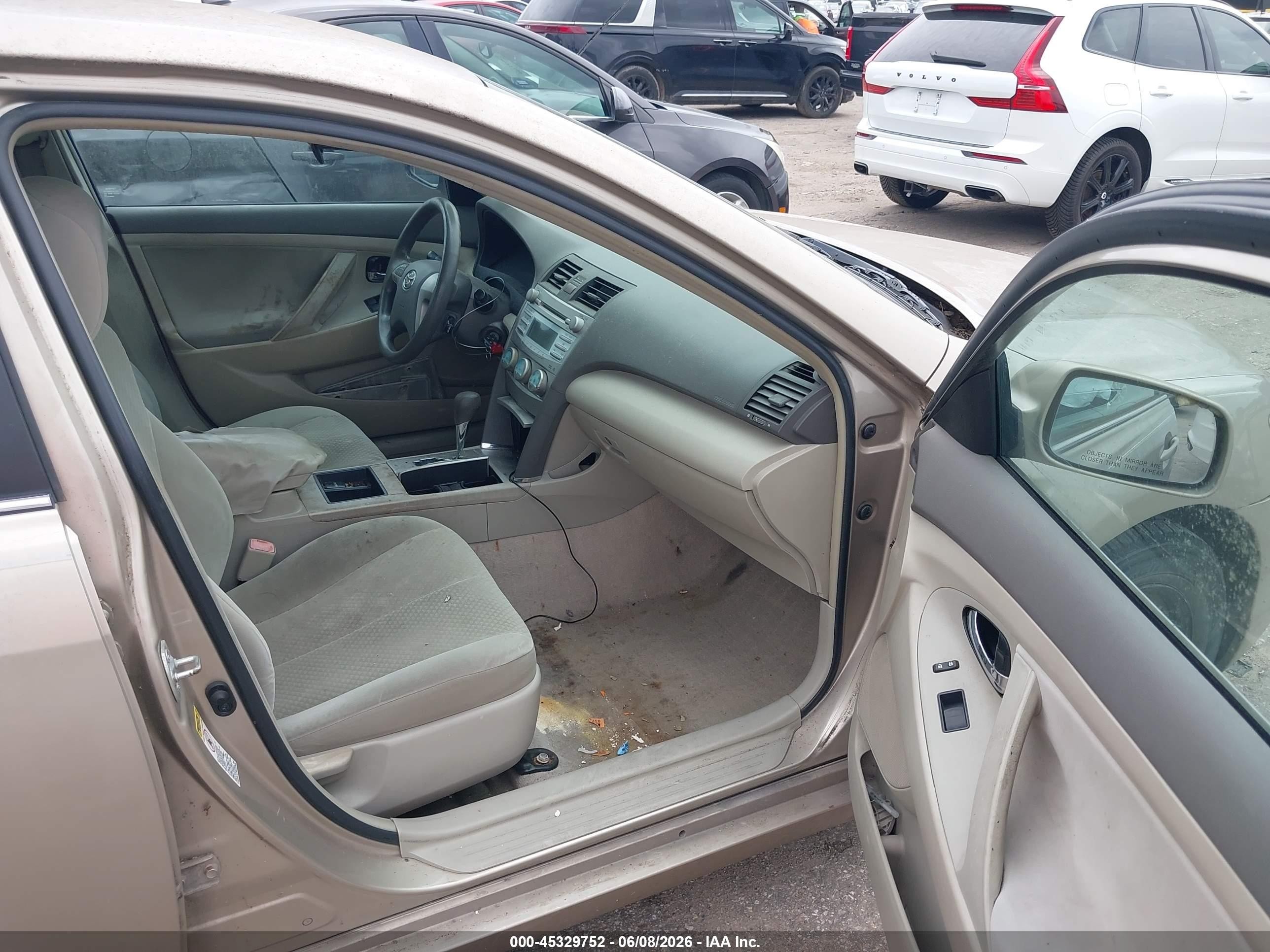 2009 Toyota Camry Le Beige vin: 4T1BE46K09U286430