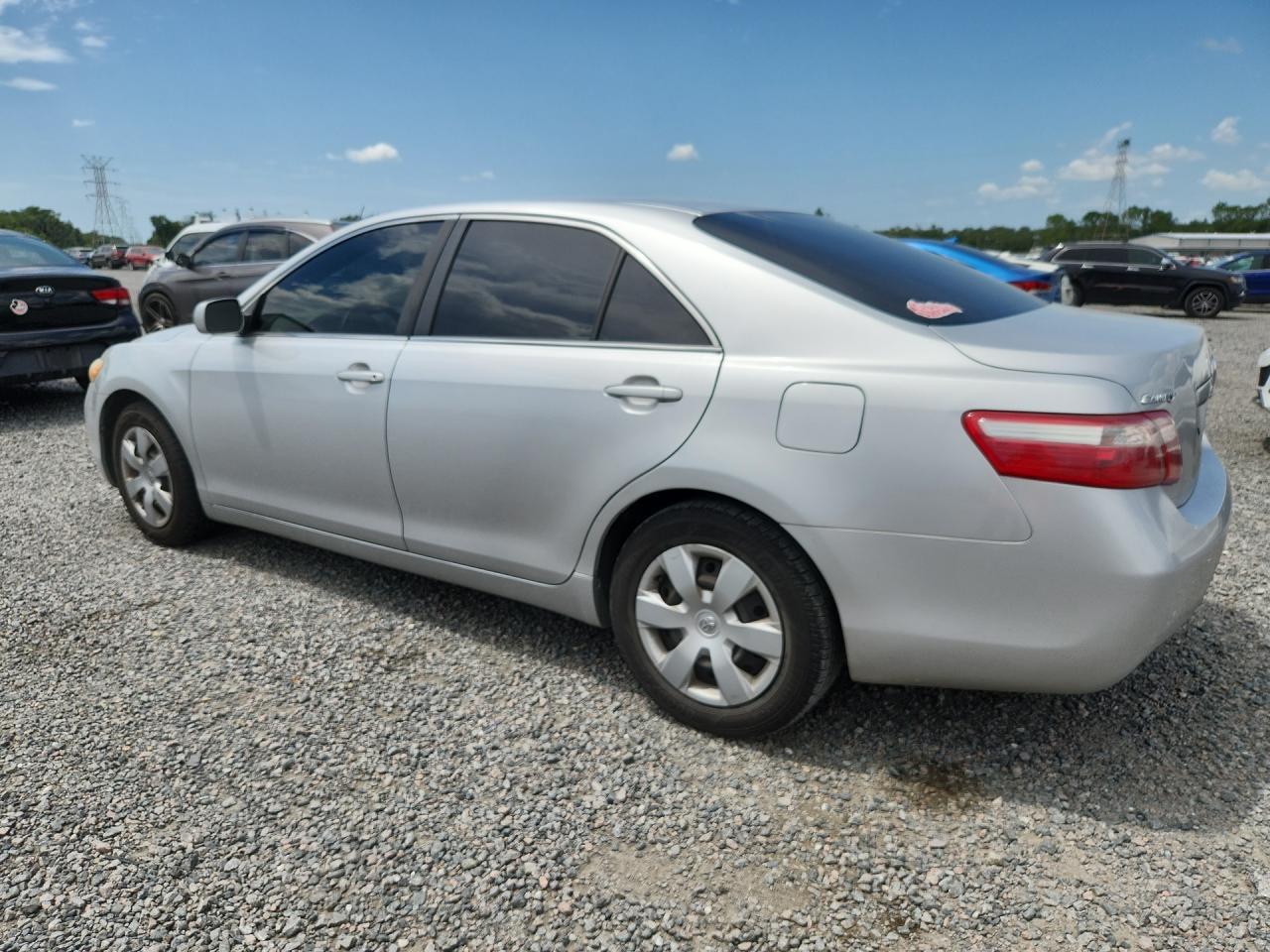 2009 Toyota Camry Le Silver vin: 4T1BE46K09U336730