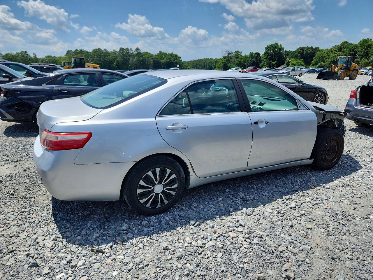 2009 Toyota Camry Le Silver vin: 4T1BE46K09U368416