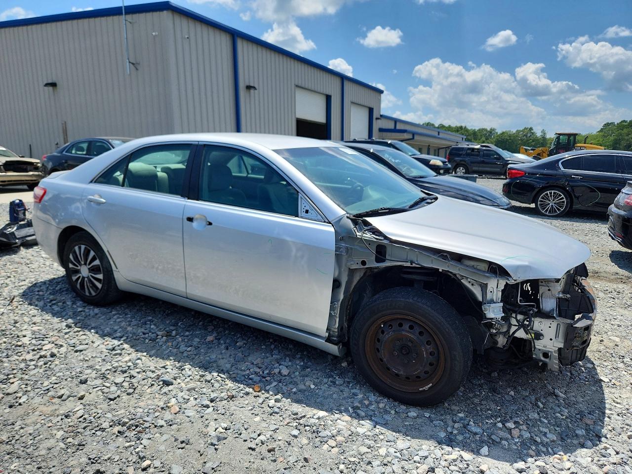 2009 Toyota Camry Le Silver vin: 4T1BE46K09U368416