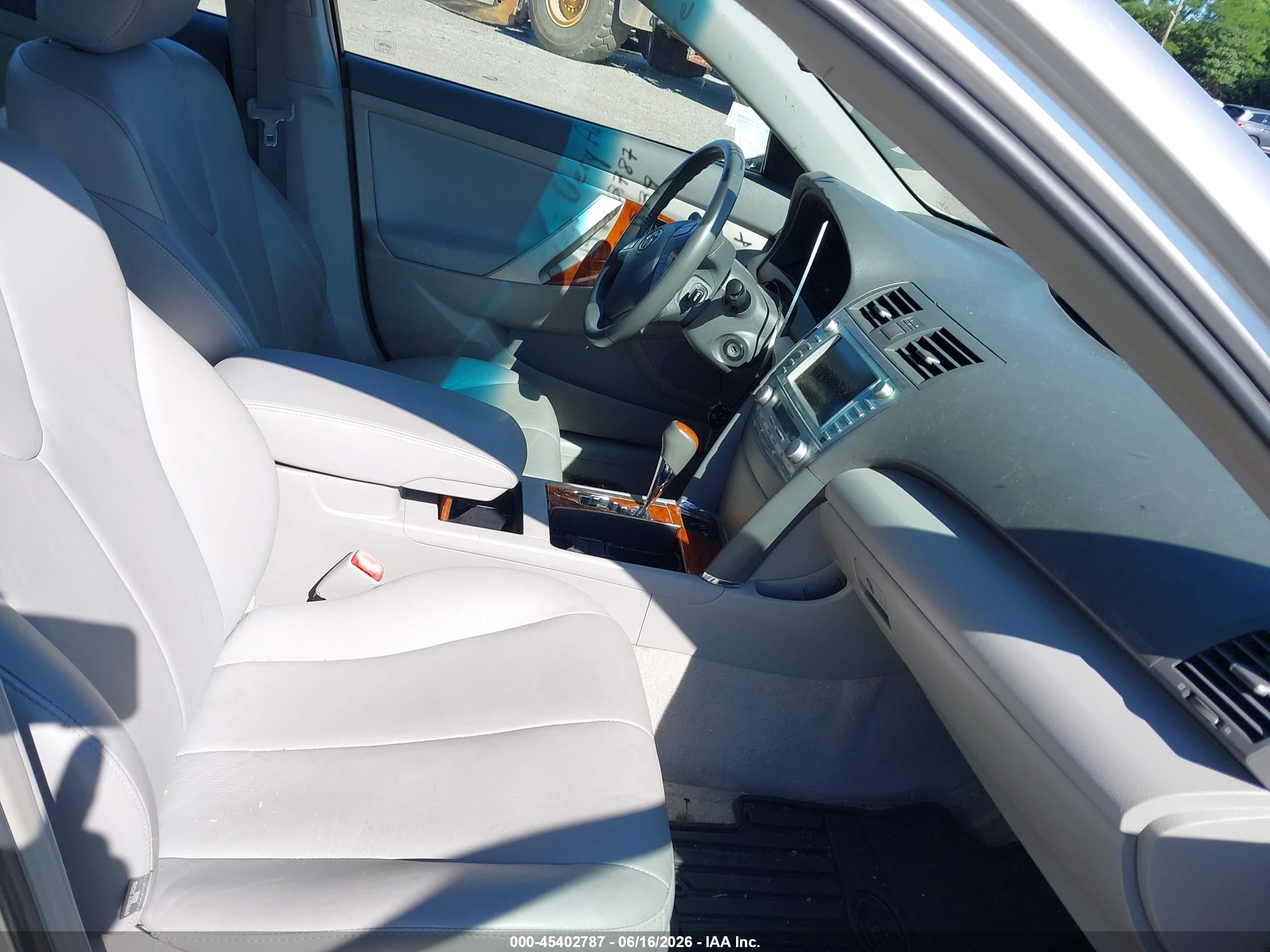 2009 Toyota Camry Xle Silver vin: 4T1BE46K09U376239