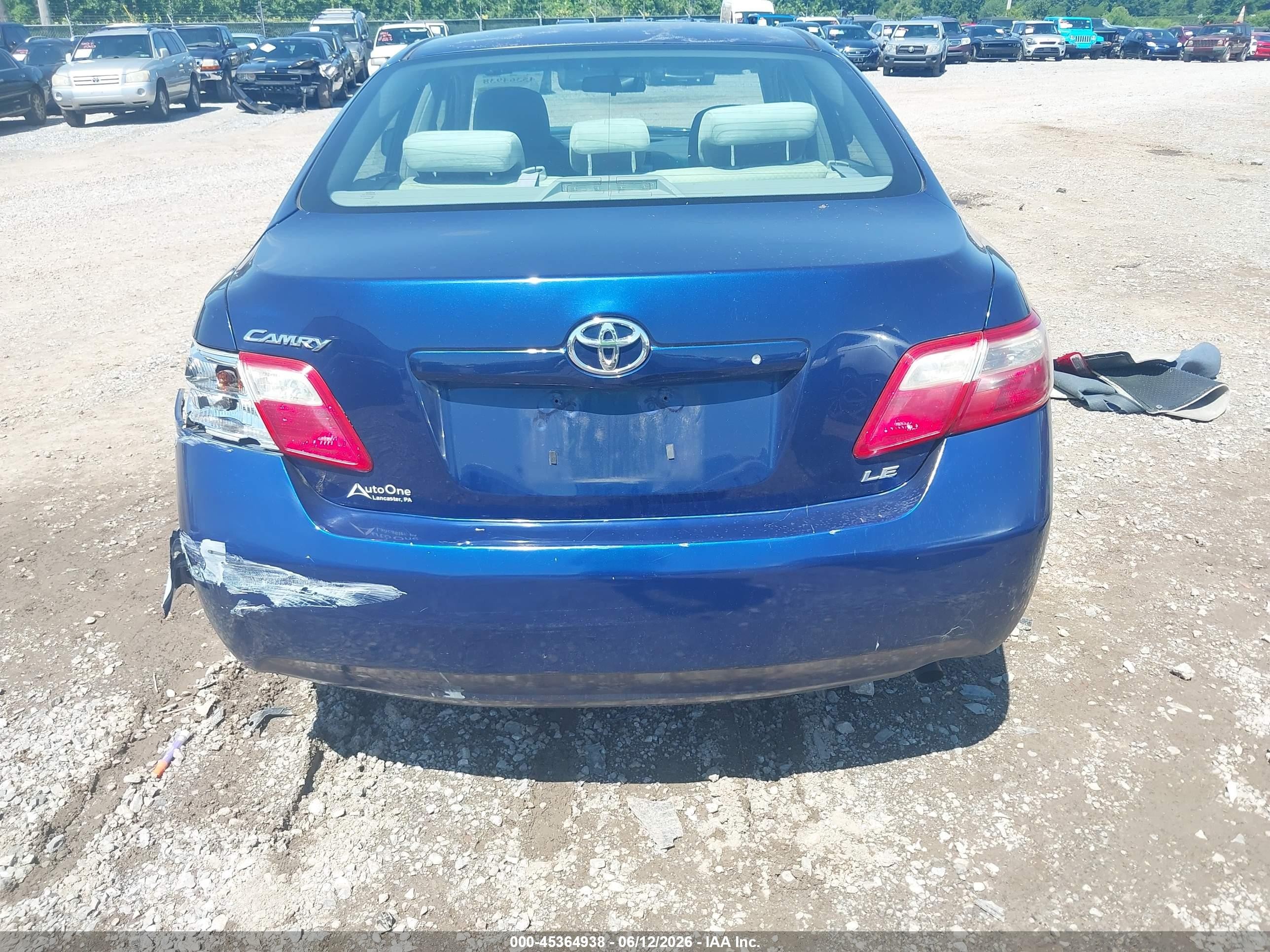 2009 Toyota Camry Le Blue vin: 4T1BE46K09U390450