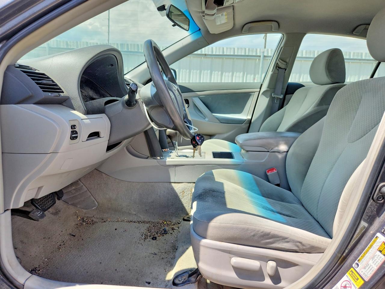 2009 Toyota Camry Le Gray vin: 4T1BE46K09U394756