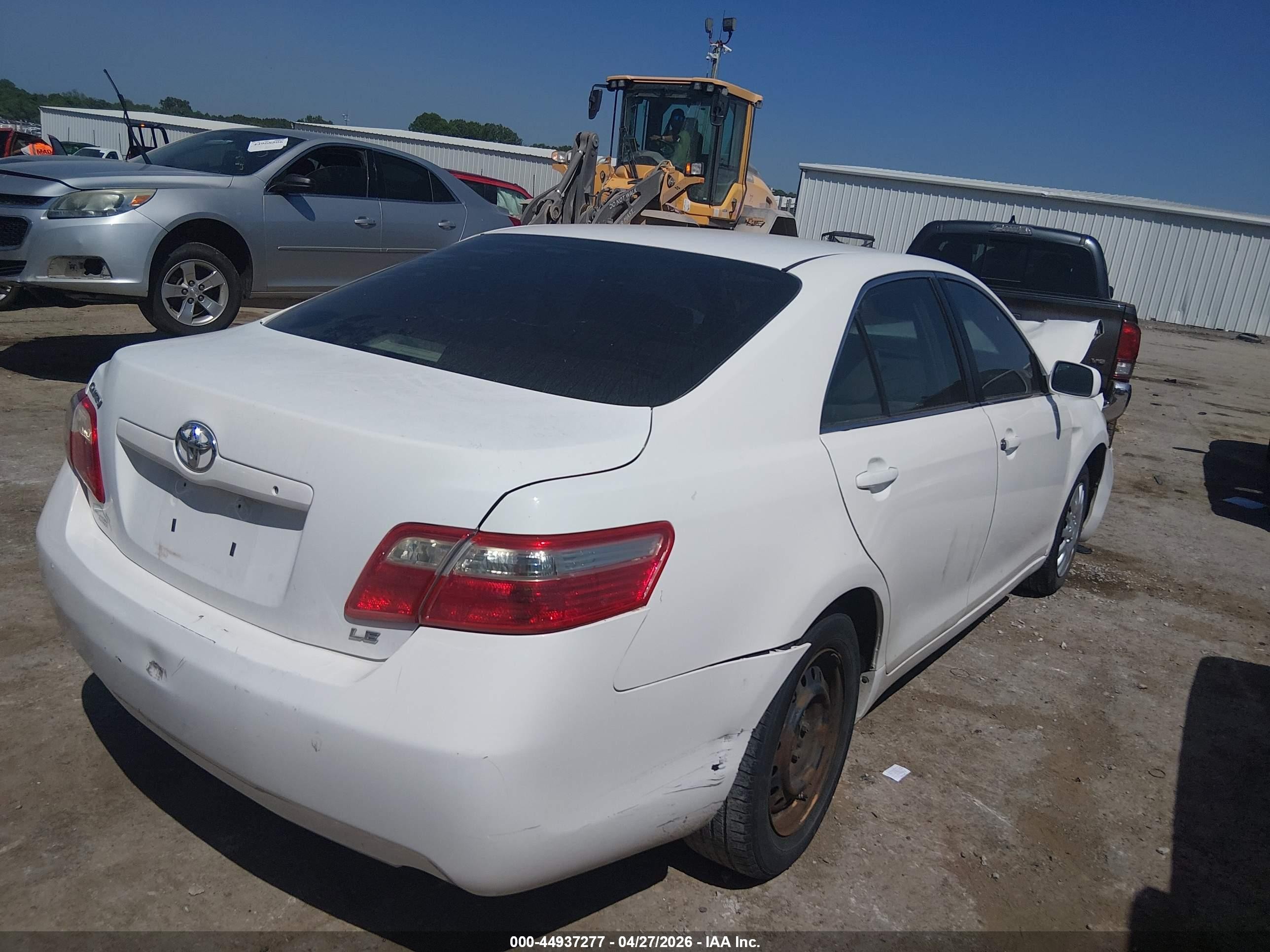 2009 Toyota Camry   Белый vin: 4T1BE46K09U816699