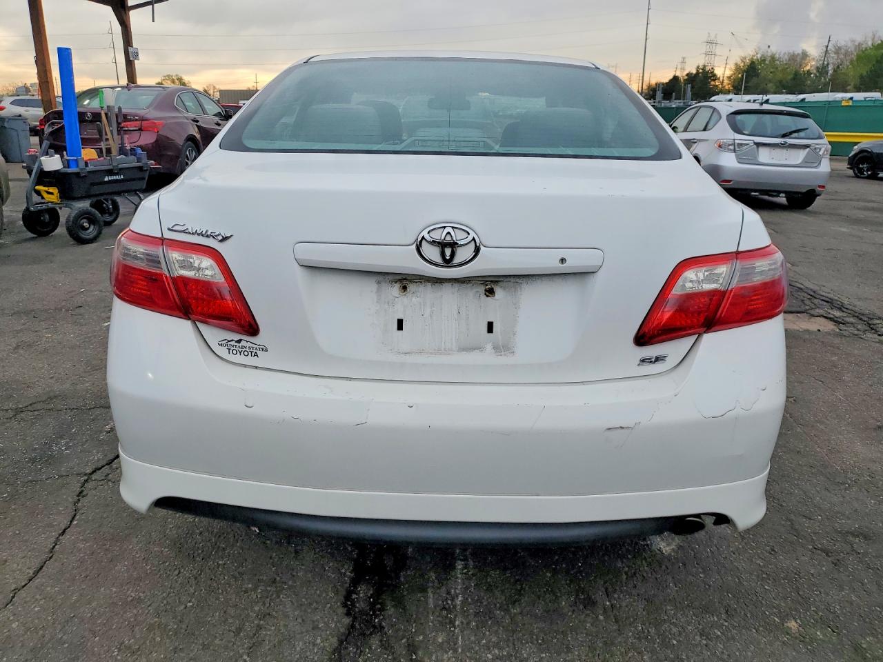 2009 Toyota Camry Se White vin: 4T1BE46K09U827685