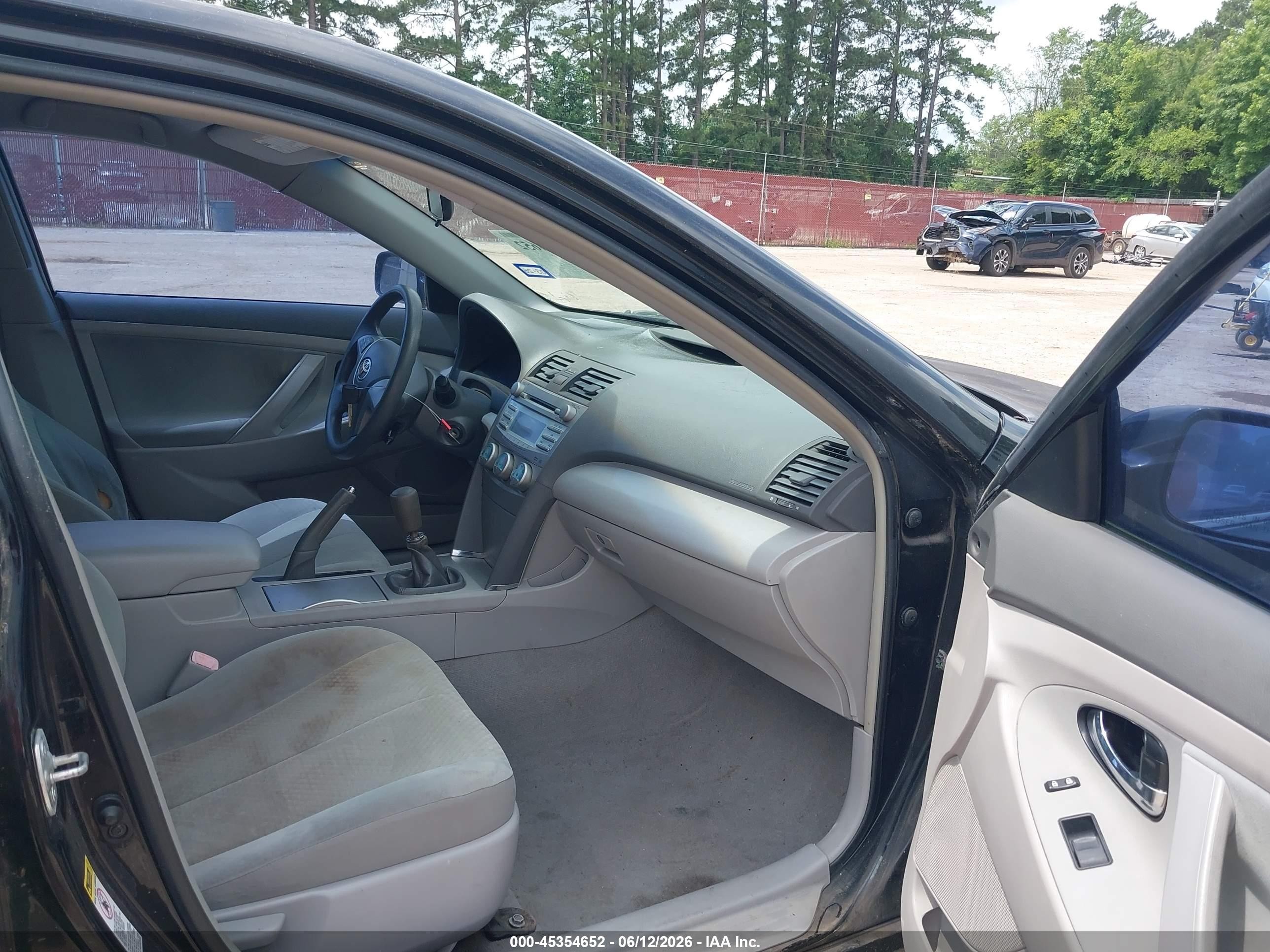 2009 Toyota Camry   Black vin: 4T1BE46K09U836466