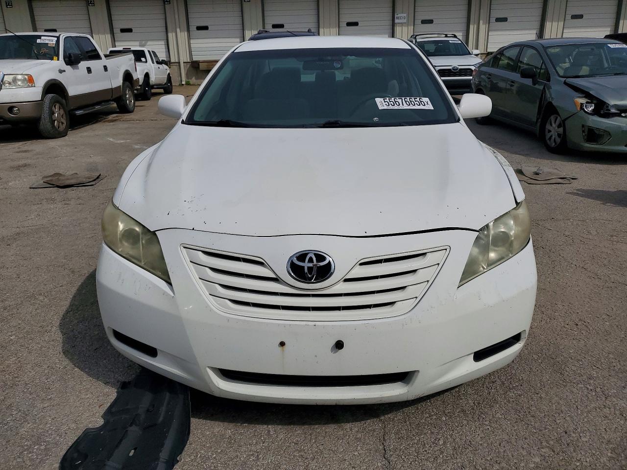 2009 Toyota Camry Le White vin: 4T1BE46K09U838329