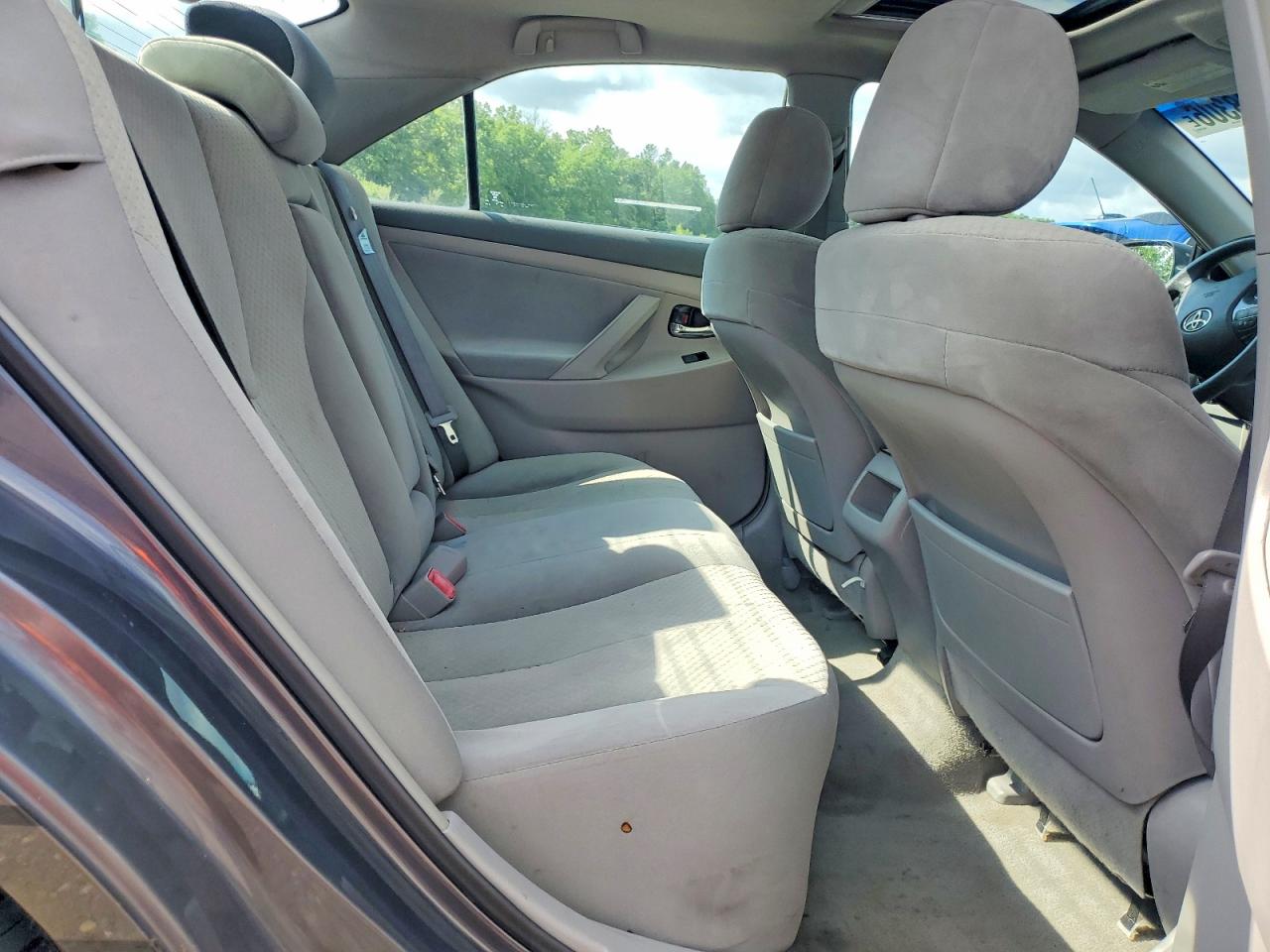 2009 Toyota Camry Le Gray vin: 4T1BE46K09U839626
