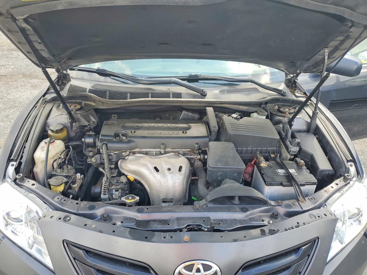 2009 Toyota Camry Le Gray vin: 4T1BE46K09U839626