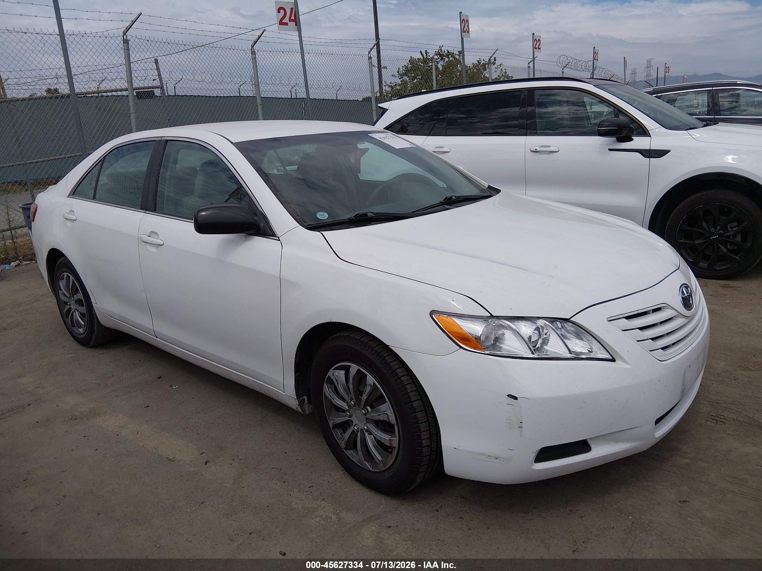2009 Toyota Camry Le Белый vin: 4T1BE46K09U847614