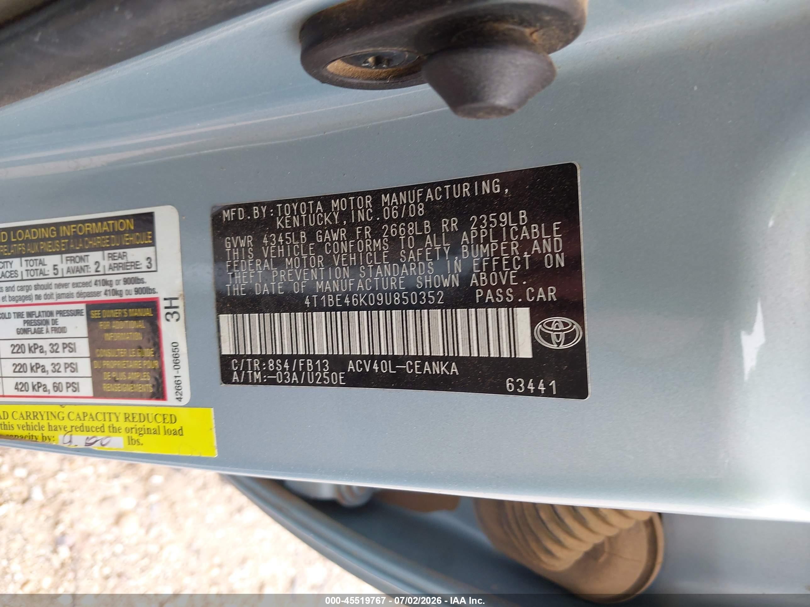 2009 Toyota Camry Le Blue vin: 4T1BE46K09U850352