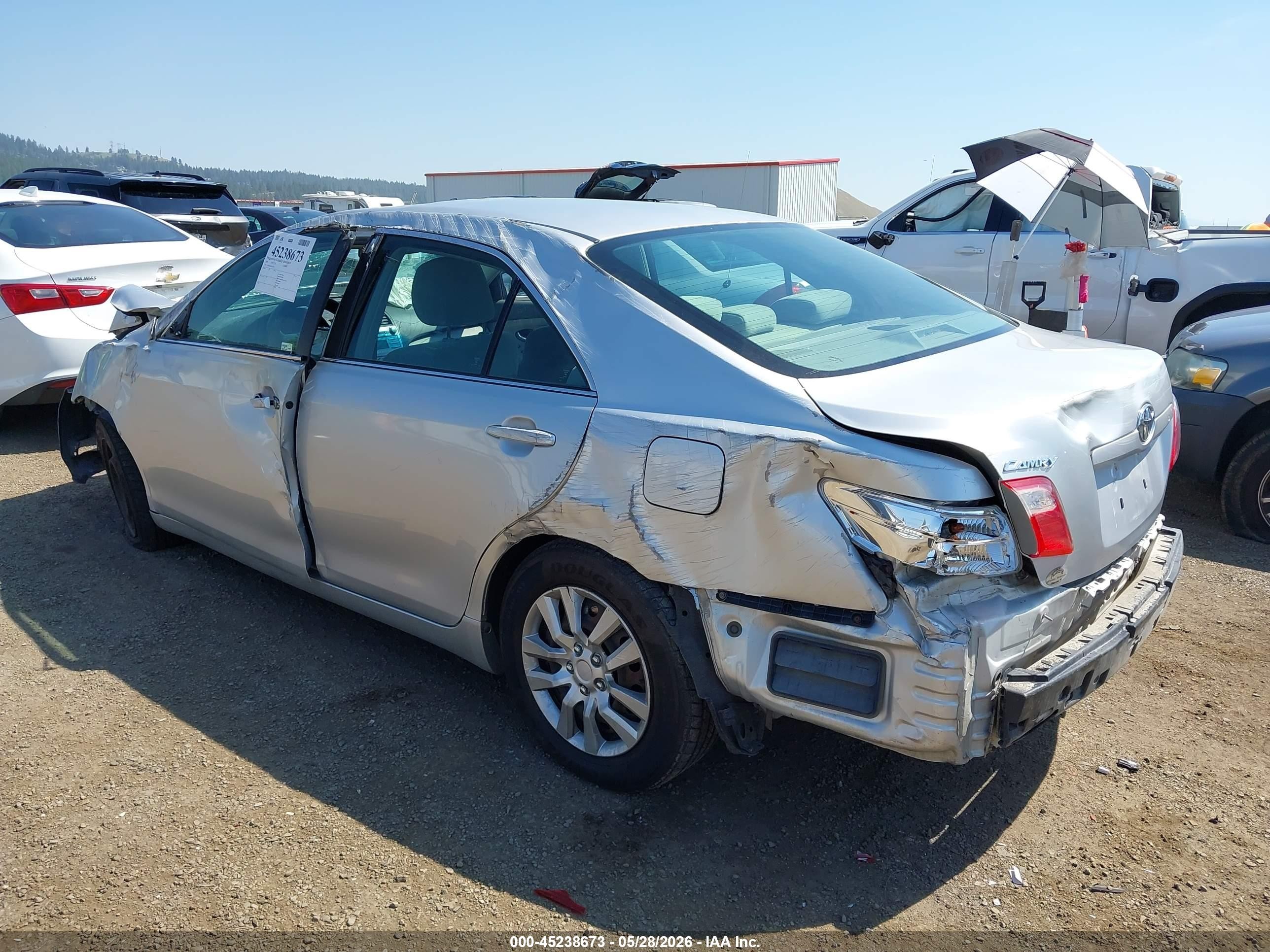 2009 Toyota Camry Le Серебряный vin: 4T1BE46K09U857186