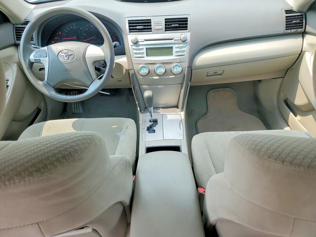 2009 Toyota Camry Le White vin: 4T1BE46K09U869080