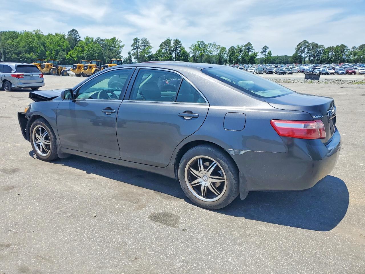 2009 Toyota Camry Le Gray vin: 4T1BE46K09U884839