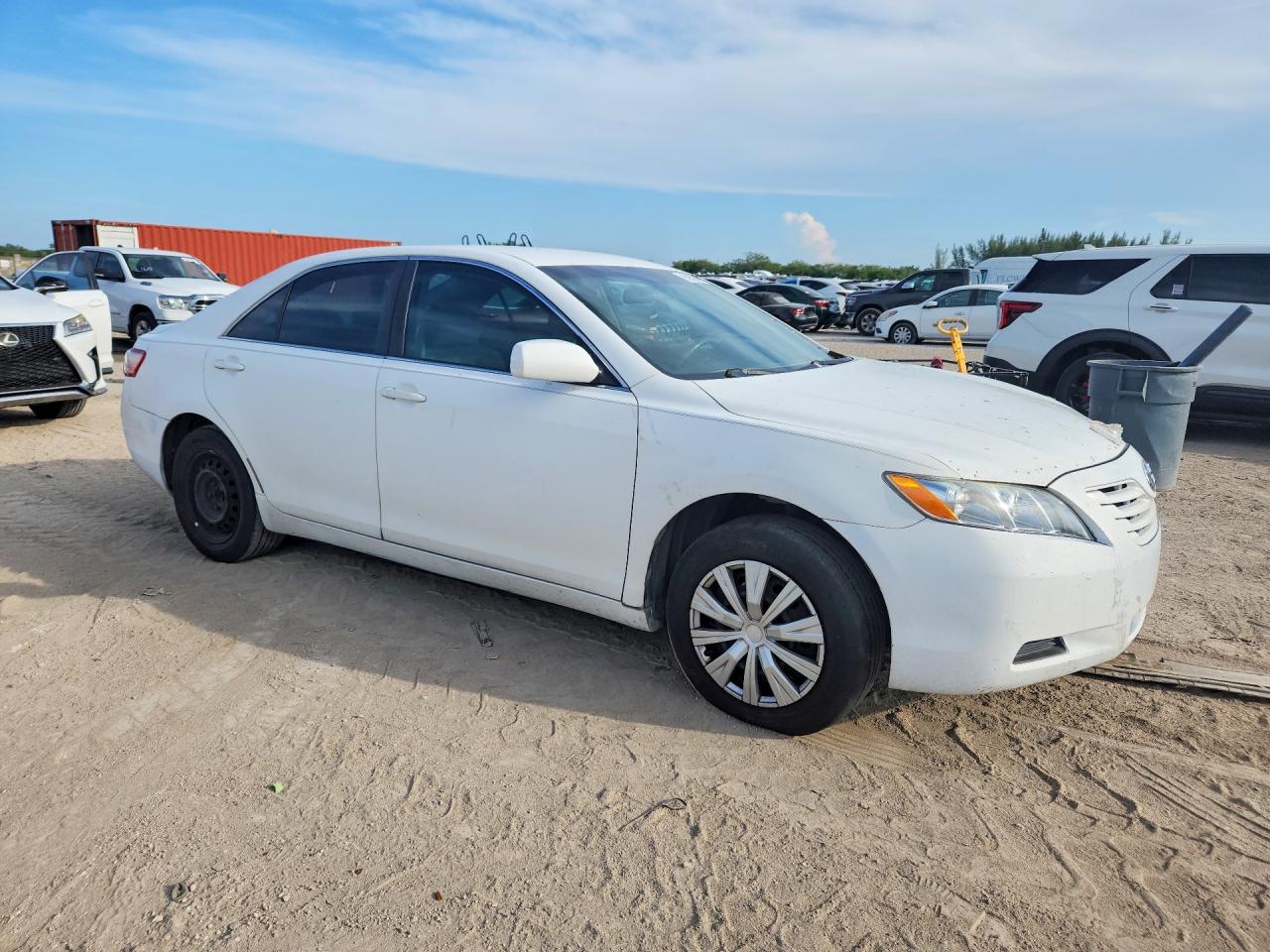 2009 Toyota Camry Le Белый vin: 4T1BE46K09U893850
