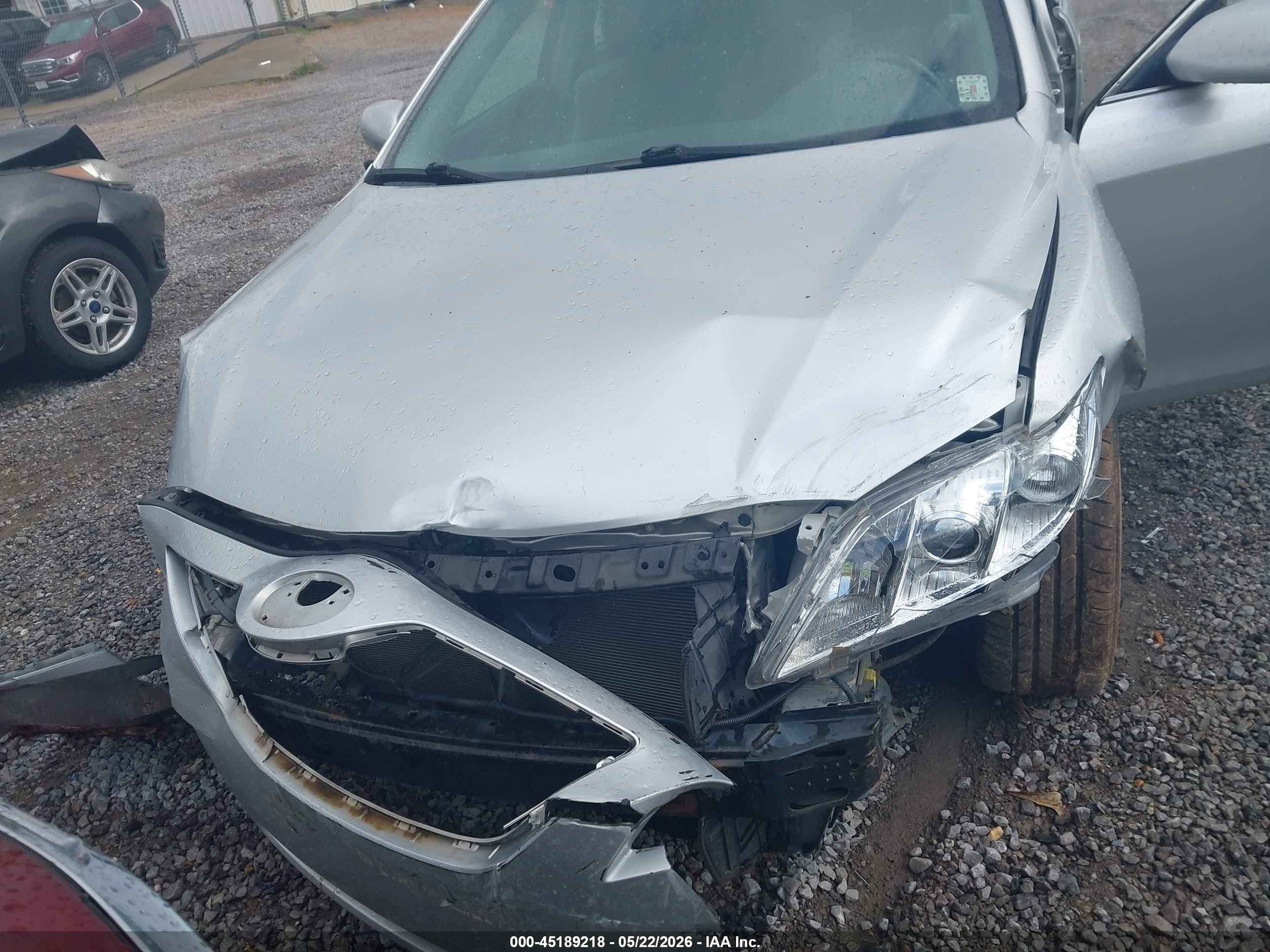 2009 Toyota Camry   Silver vin: 4T1BE46K09U893962