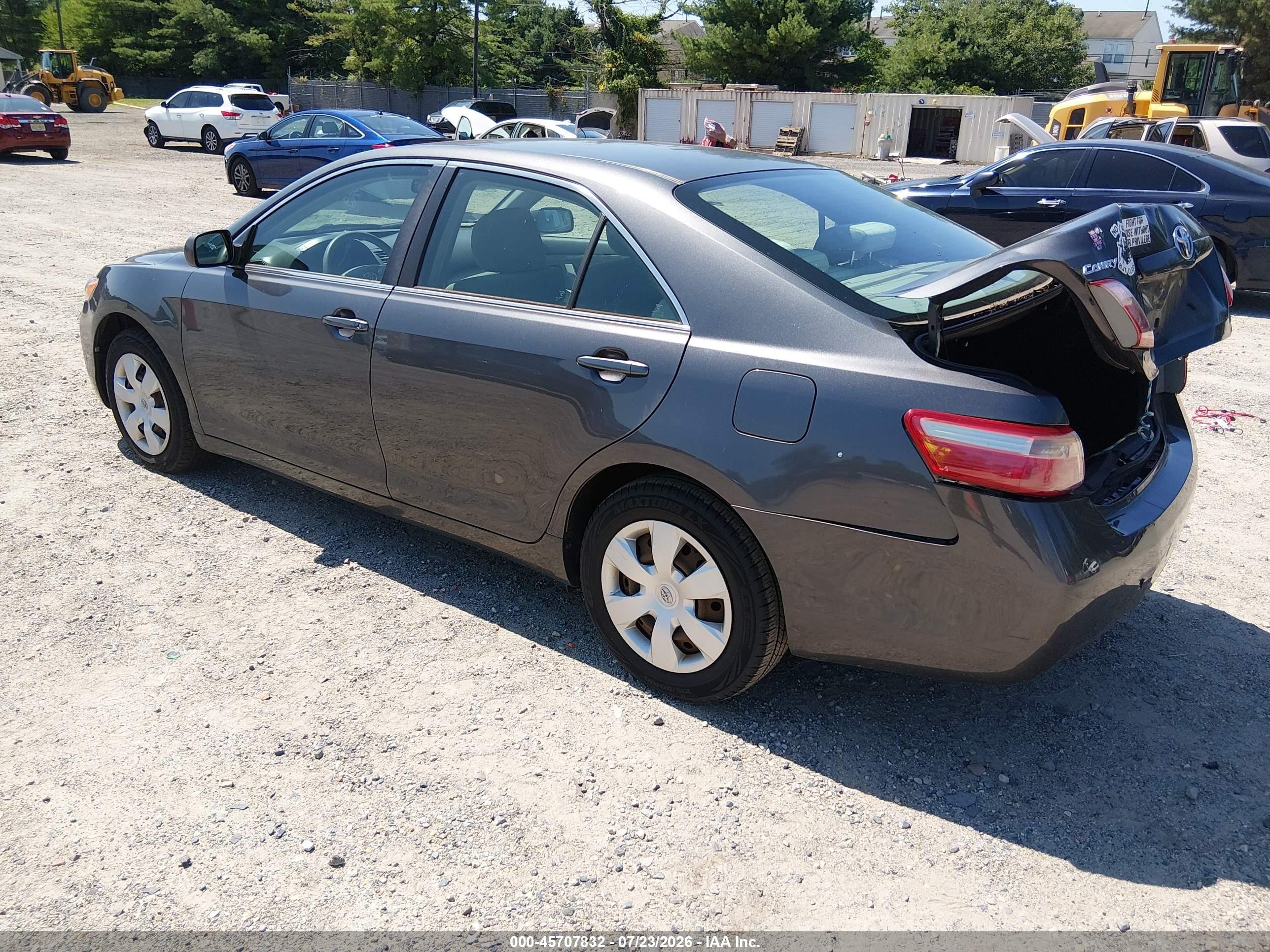 2007 Toyota Camry Le Серый vin: 4T1BE46K17U014983