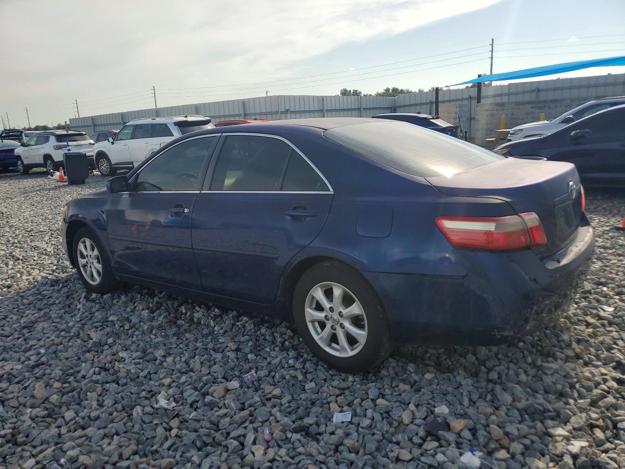 2007 Toyota Camry Le Синий vin: 4T1BE46K17U022081