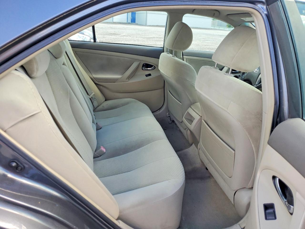 2007 Toyota Camry Le Gray vin: 4T1BE46K17U030780